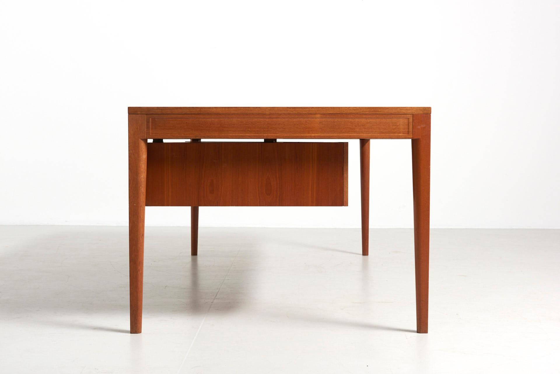 'Diplomat' Writing Desk, Finn Juhl 6