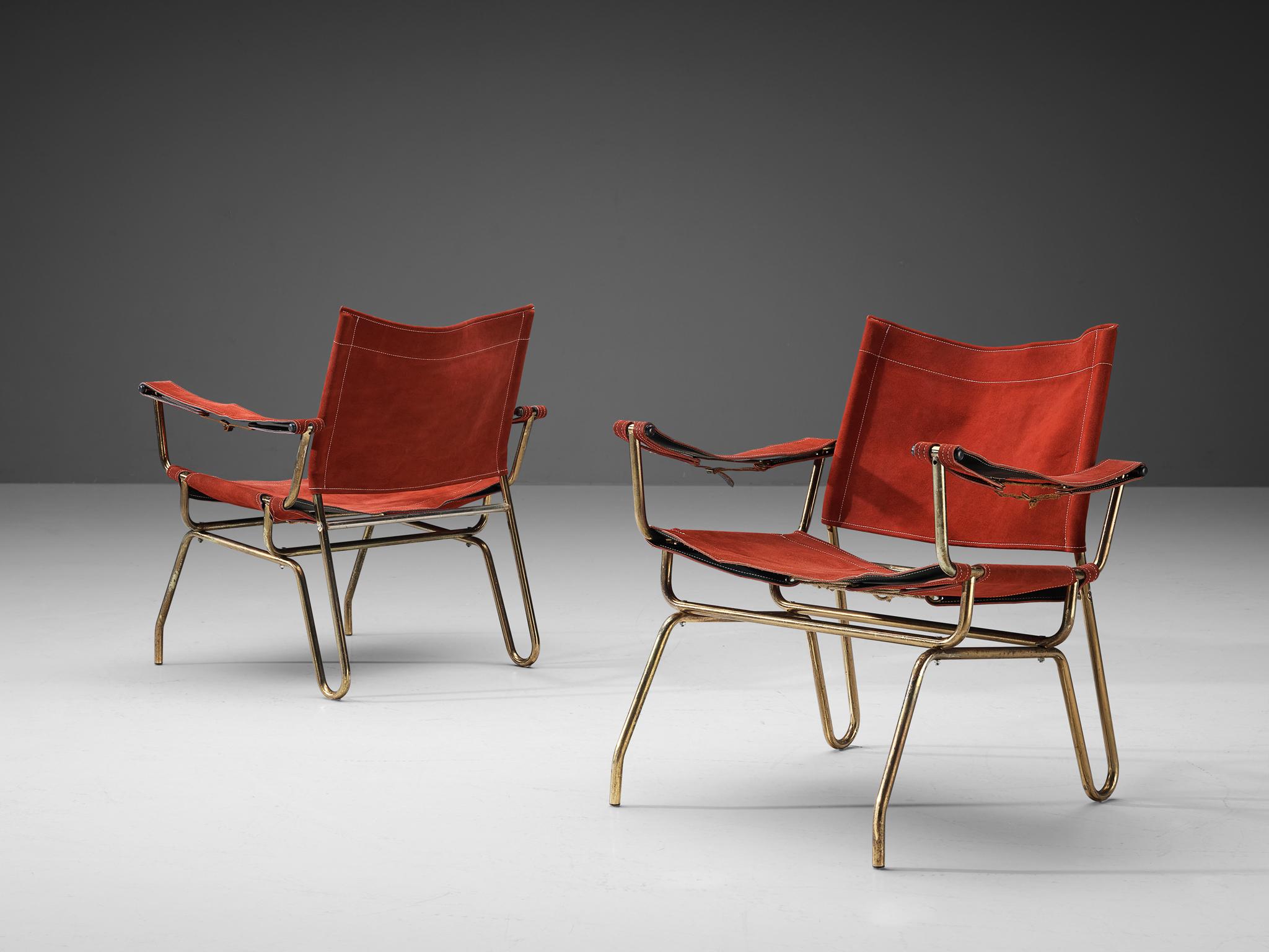 A. Dolleman for Metz & Co., pair of armchairs, suede brass, The Netherlands, 1960 

This rare pair of modernist lounge chairs embodies a unique, appealing design. The tubular brass frame is sleek and is beautifully bent into shape. The seat and