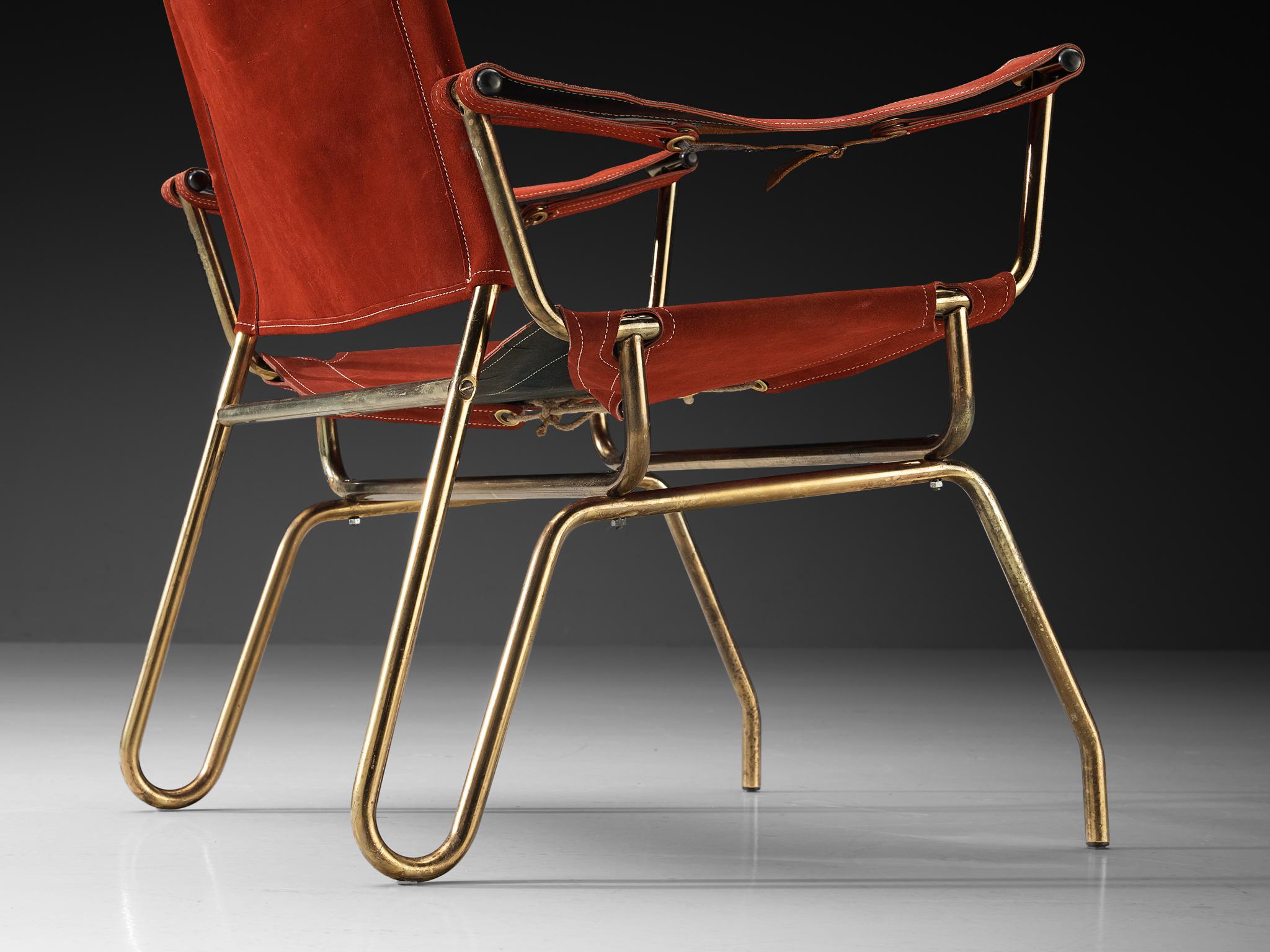 Mid-Century moderno A. A. Dolleman per Metz & Co. Coppia di poltrone in camoscio e ottone in vendita