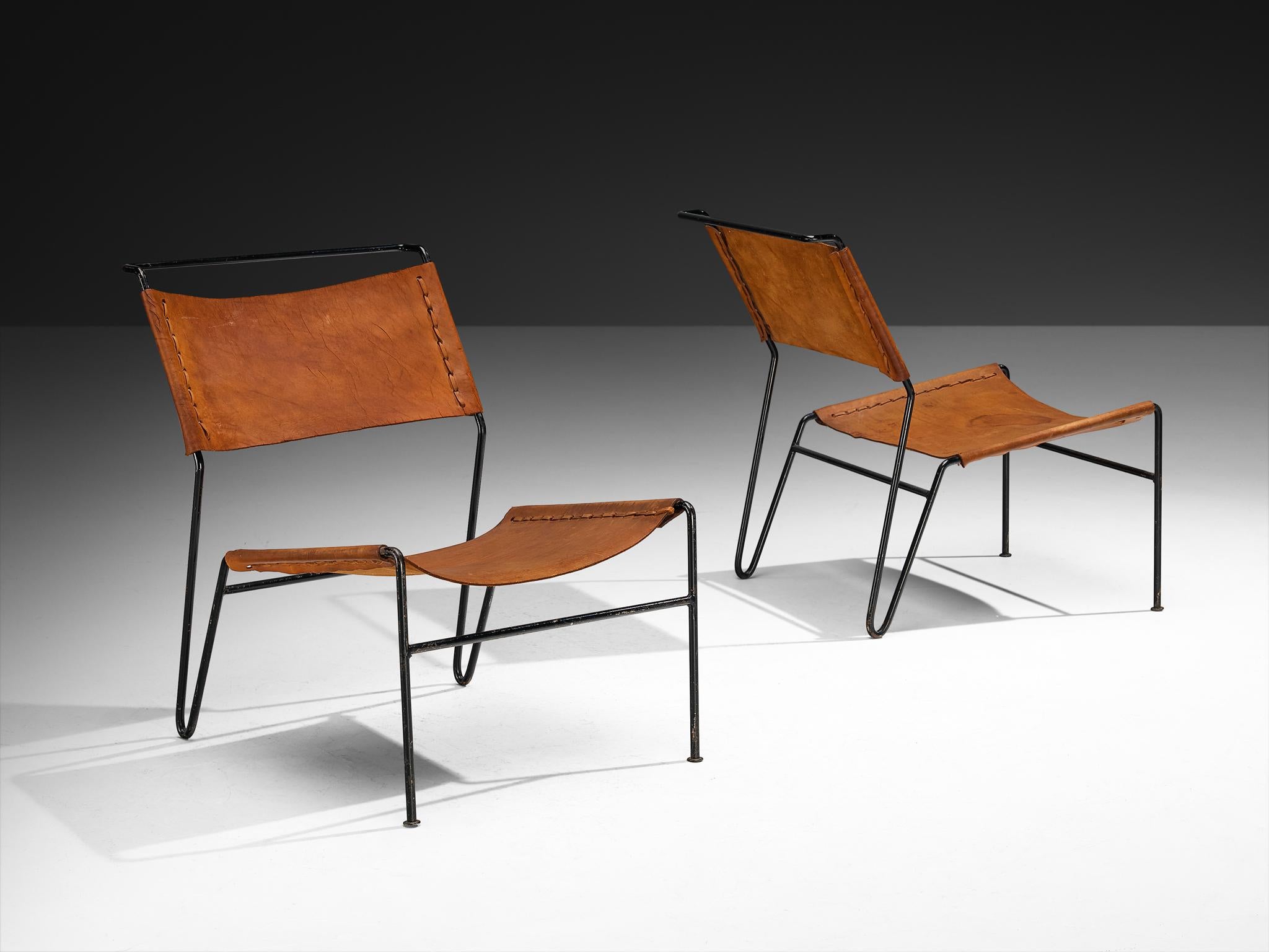 Acciaio A. A. Dolleman per Metz & Co. Coppia di poltrone moderniste in pelle marrone in vendita