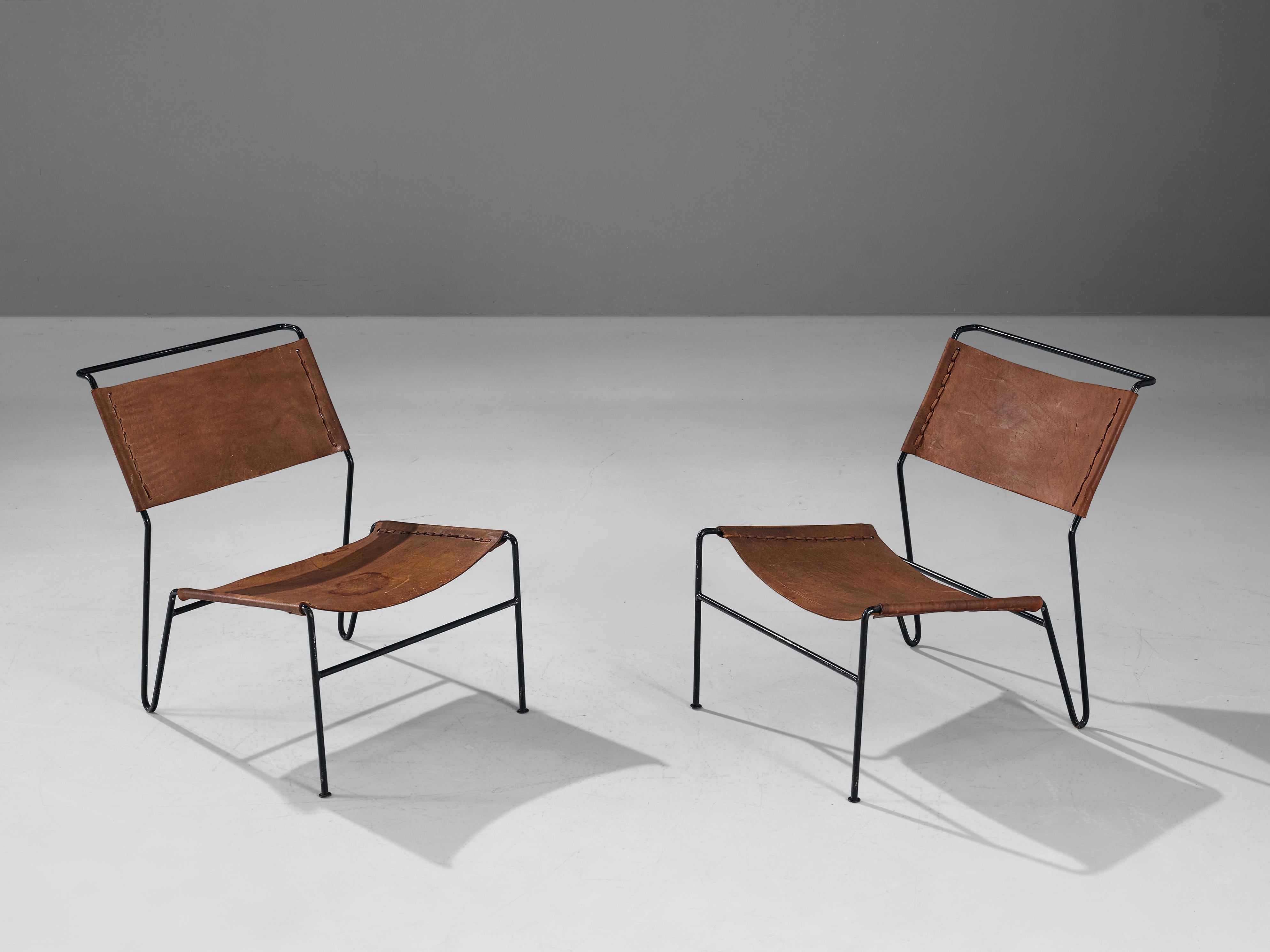 A. Dolleman for Metz & Co Pair of Modernist Easy Chairs in Brown Leather For Sale 1