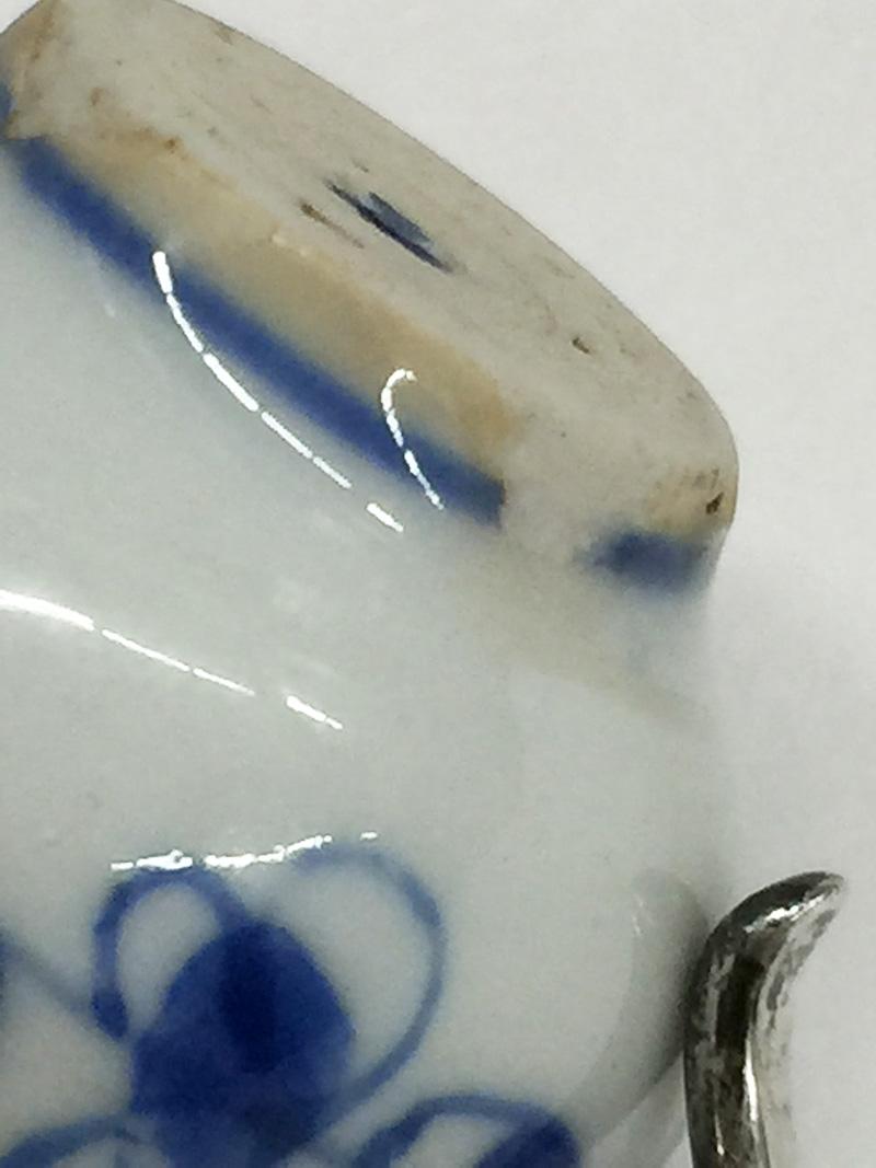 Dolls House Miniature Chinese Porcelain Teapot, Kangxi Period 5