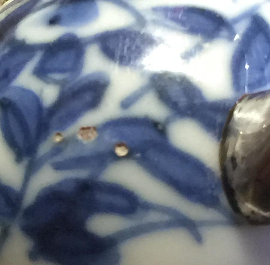 Doll’s House Miniature Chinese Porcelain Teapot, Kangxi Period 5