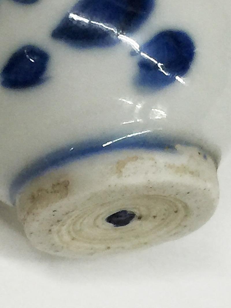Doll’s House Miniature Chinese Porcelain Teapot, Kangxi Period 1