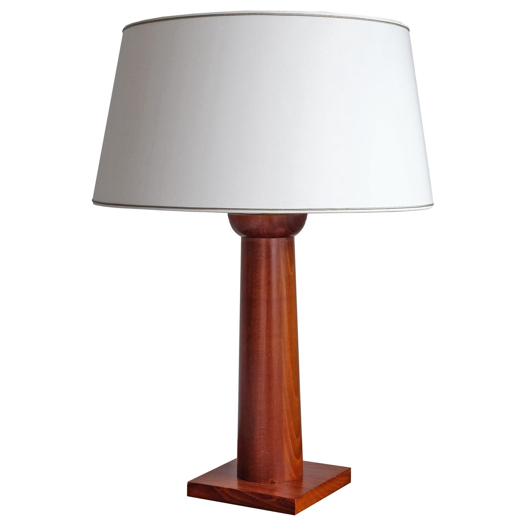 Lampe de table à colonne dorique, style Art Déco, XXIe siècle en vente