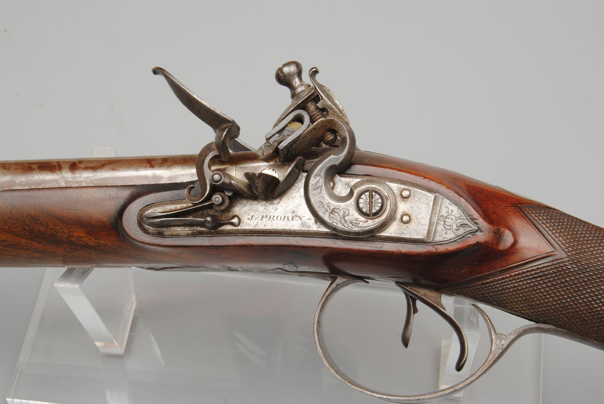 A Double Barrel Flintlock Sporting Gun In Good Condition For Sale In Lincolnshire, GB