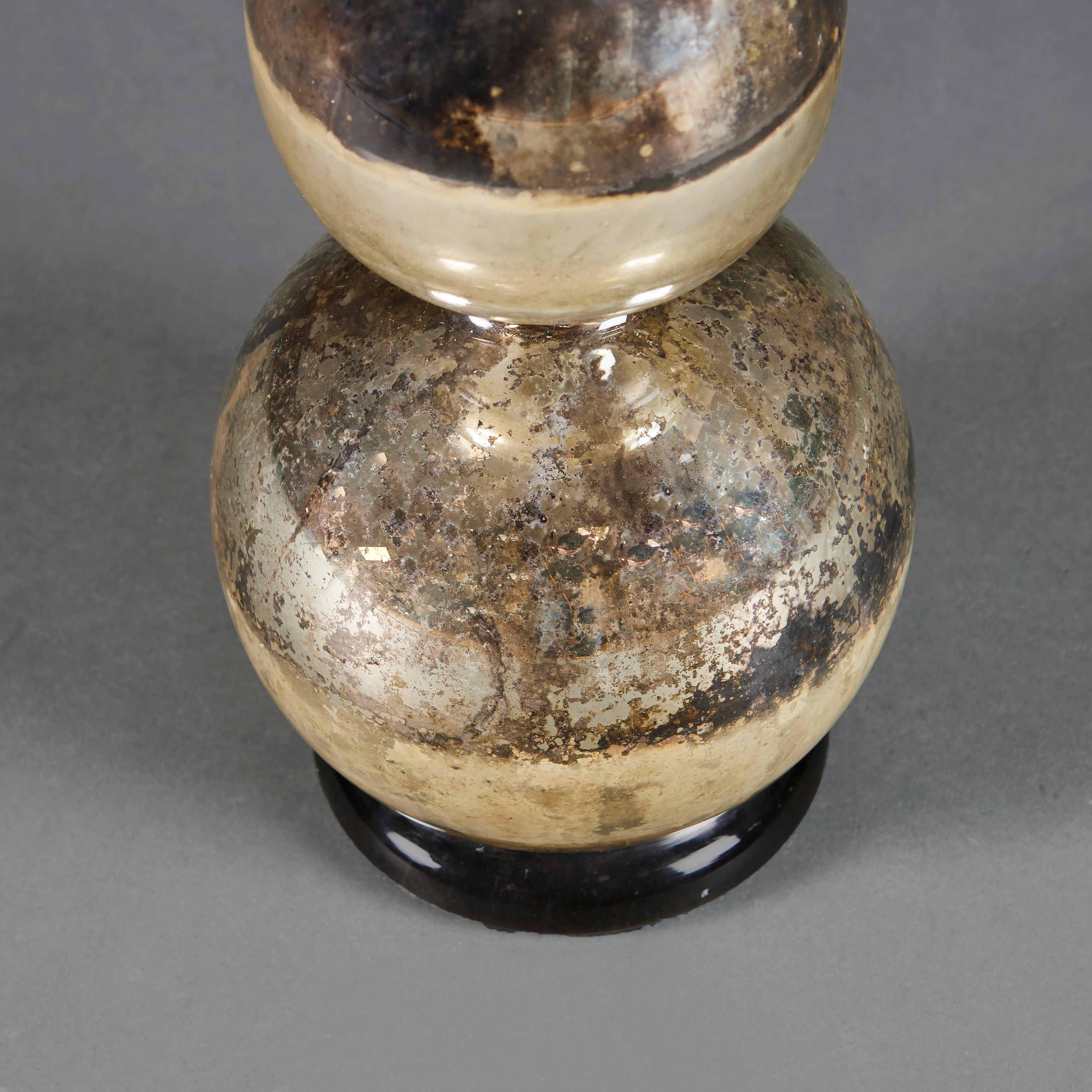 20ième siècle Vase en verre d'art mercuré à double gourde converti en lampe en vente