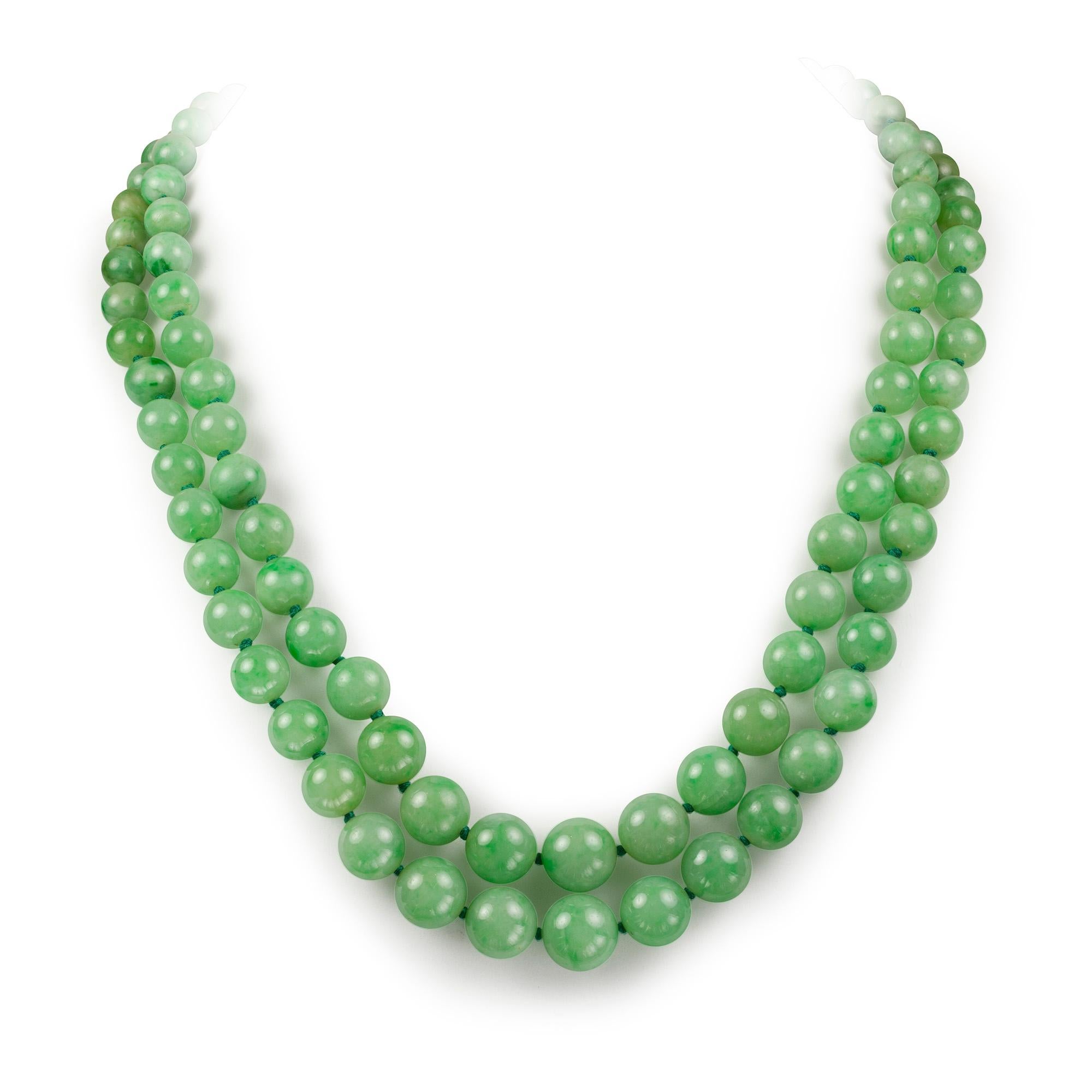 graduated jade bead necklace