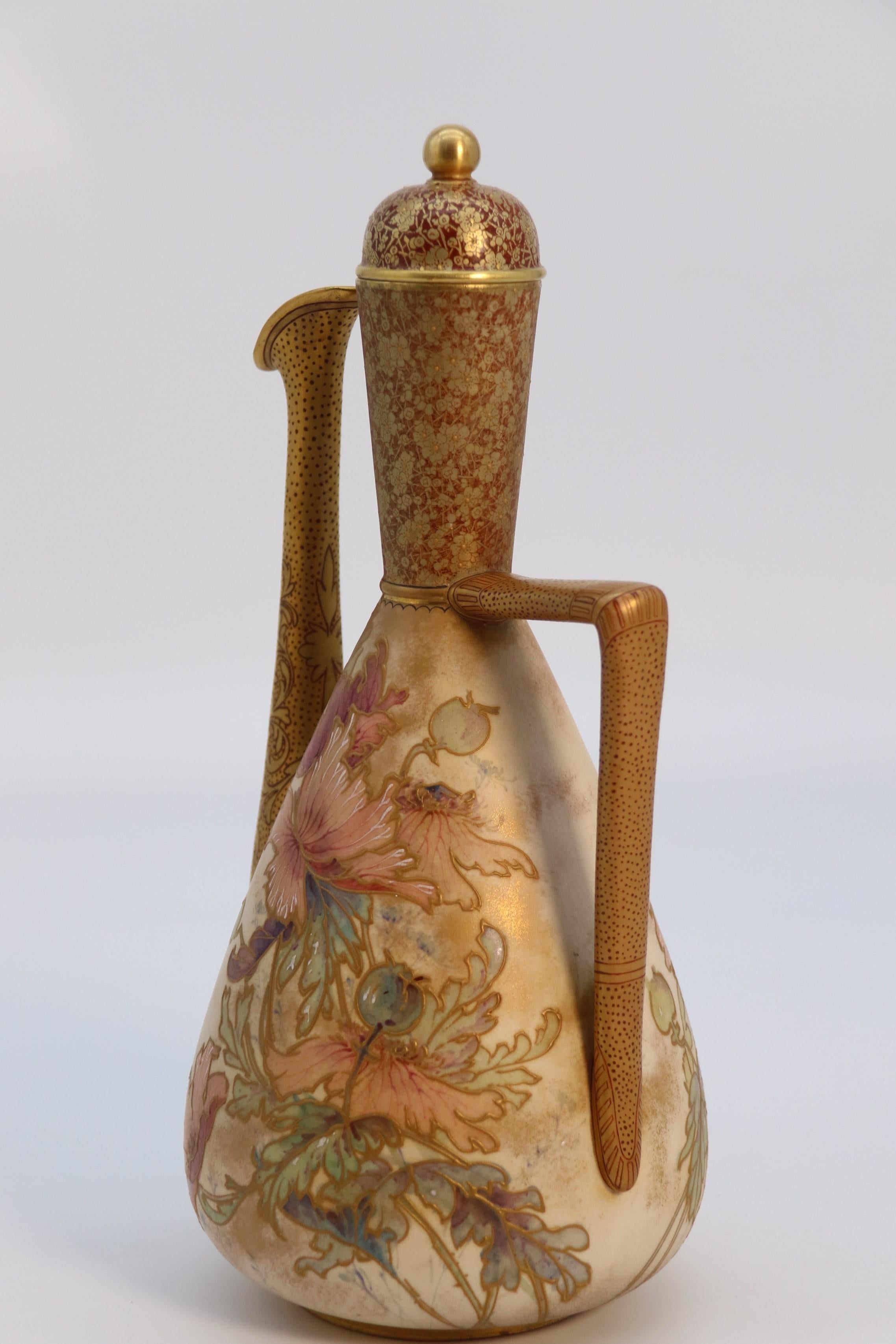 Terracotta A  Brocca in ceramica Doulton Burslem con influenze persiane, circa 1890 in vendita
