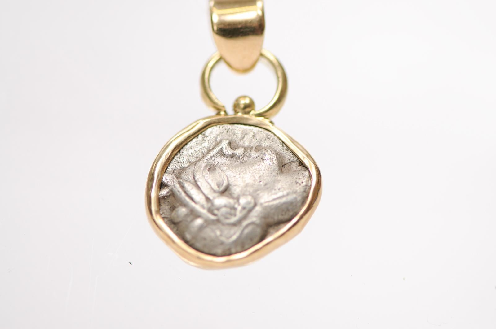 Colgante de dracma [moneda] con búho, hacia 404 a.C. en venta 2