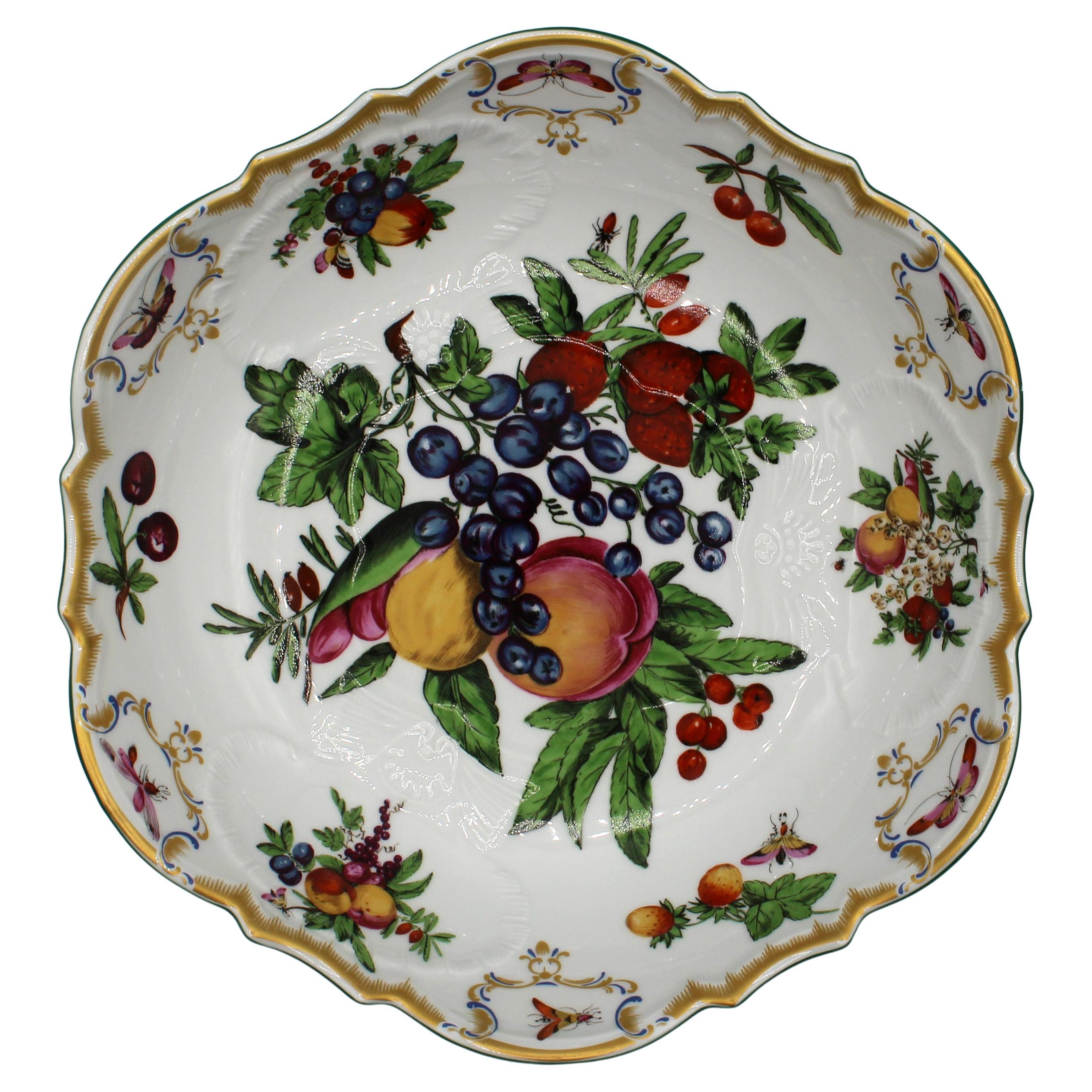 A "Duke of Gloucester" Pattern Porcelain Salad Bowl, circa 2000, by Mottahedeh