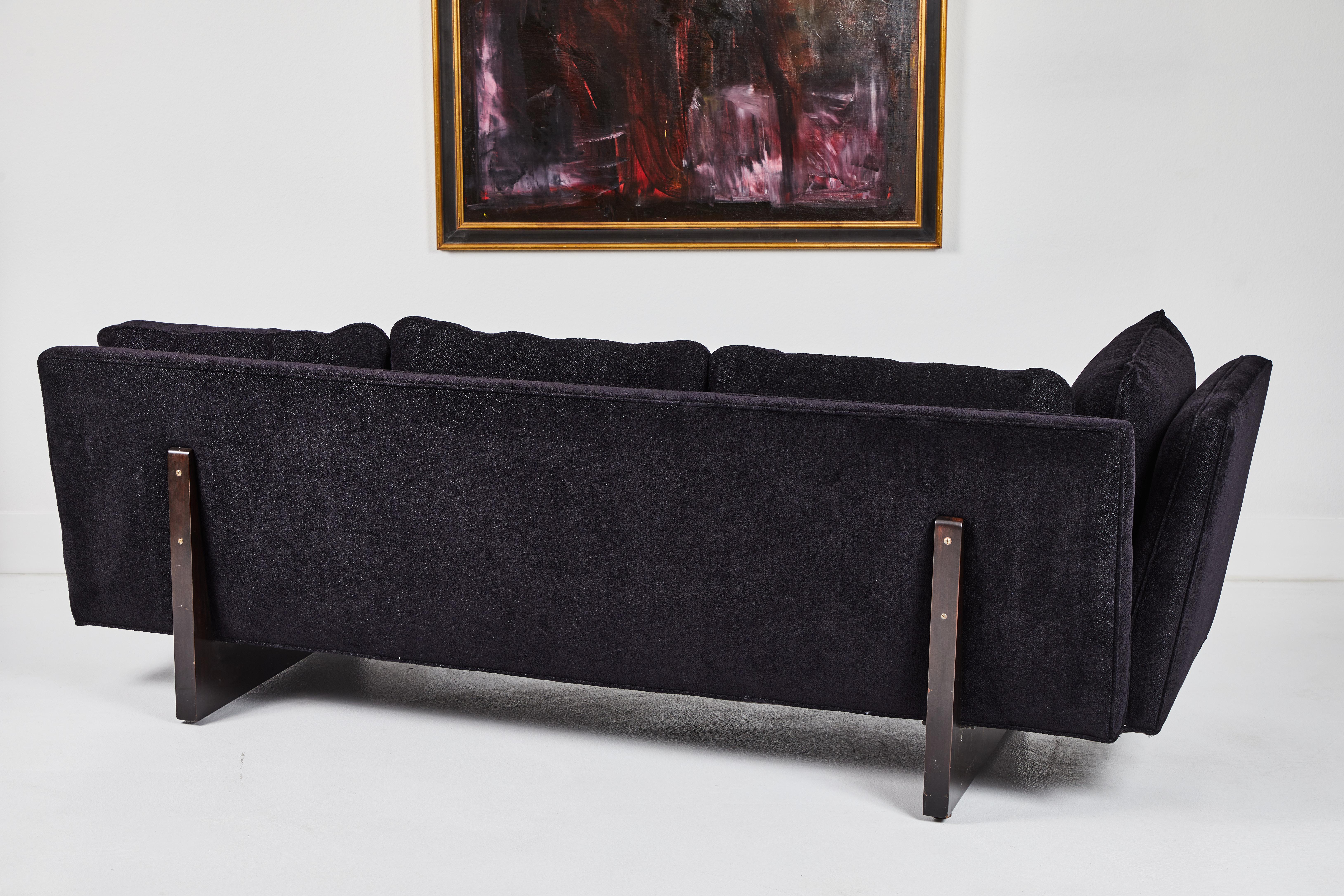 Dunbar Einarm-Sofa, entworfen von Edward Wormley im Angebot 1