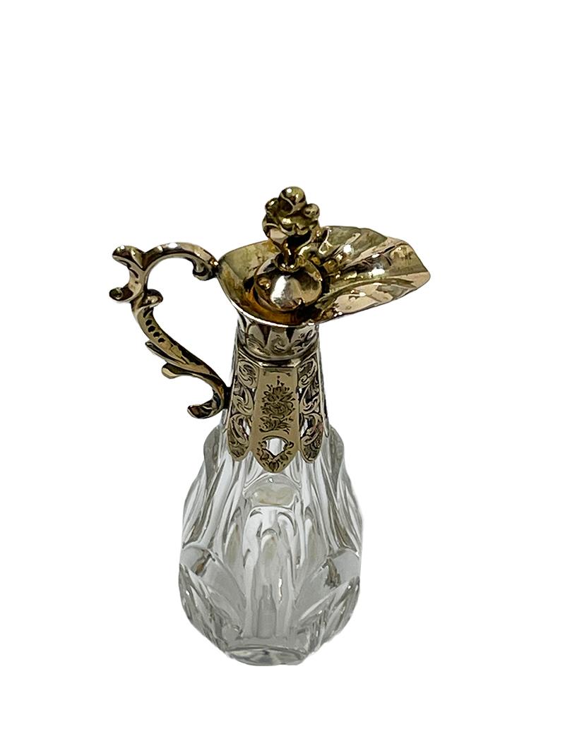 Dutch 19th Century Crystal and Gold Scent, Perfume Bottle, Ca 1860 In Good Condition For Sale In Delft, NL