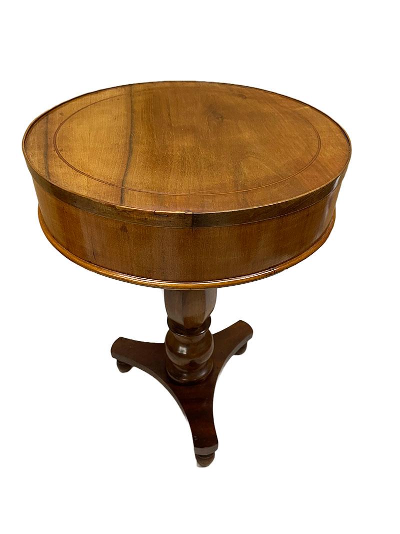 Table à vin et table d'appoint néerlandaise du XIXe siècle Bon état - En vente à Delft, NL