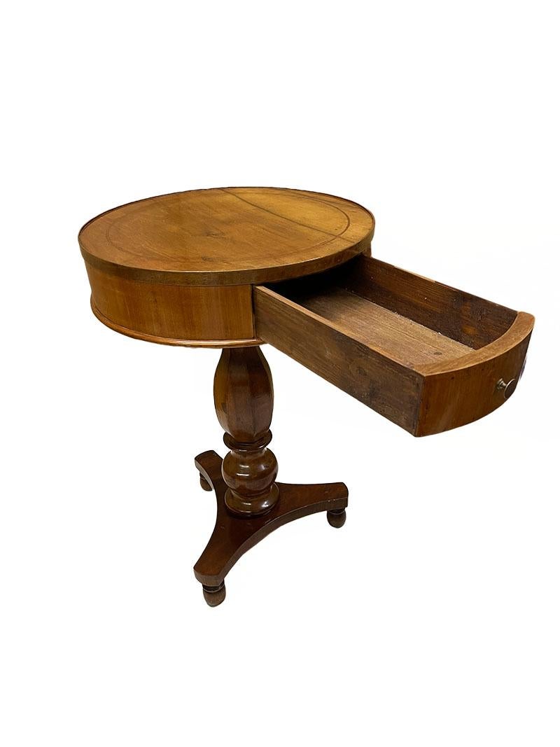 Table à vin et table d'appoint néerlandaise du XIXe siècle en vente 1