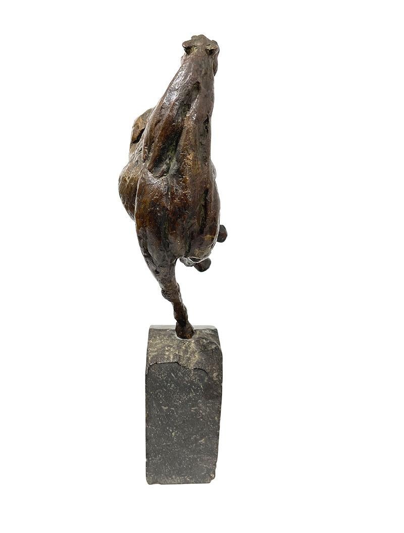 20ième siècle Sculpture néerlandaise en bronze d'un cheval en vente