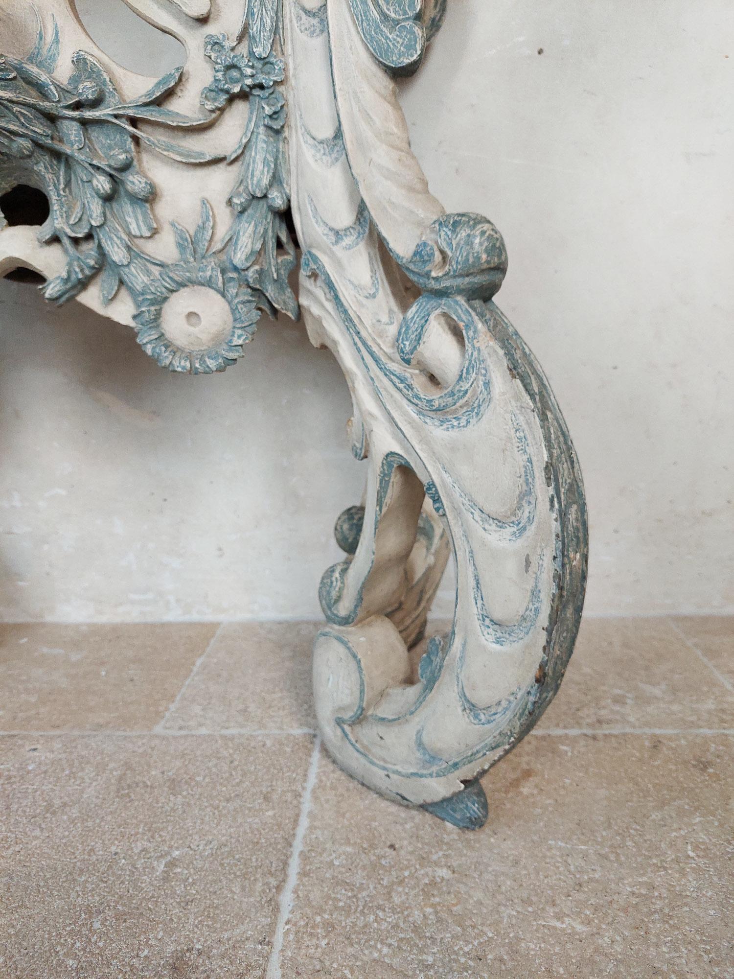 Dutch Carved Blue and White Painted Limewood ‘Kwab’ Console or Side Table For Sale 2
