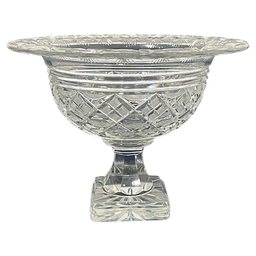 Cuenco con pie de cristal holandés, ca 1900