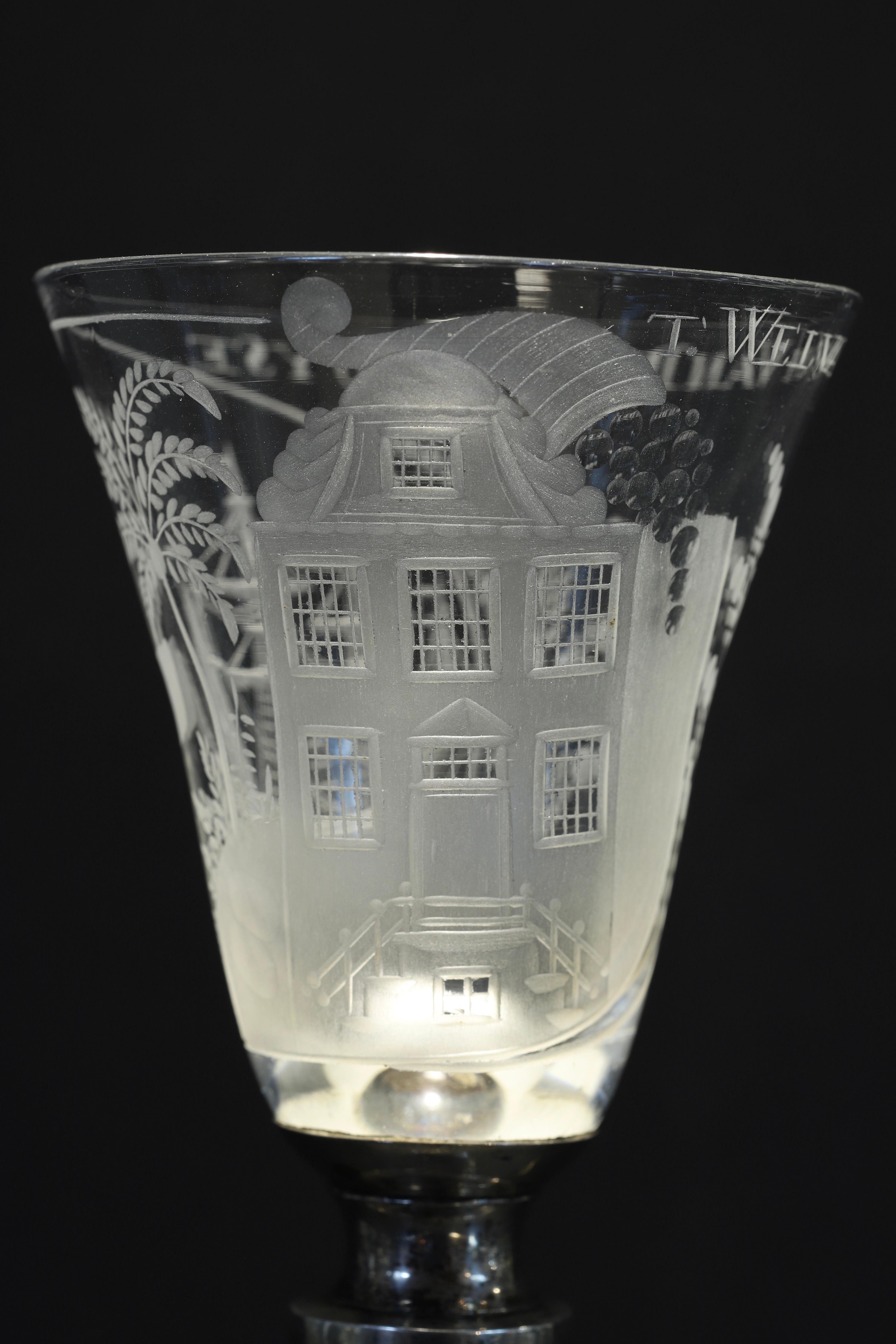 Ein niederländischer gravierter Baluster, Prosperity of This House, Weinglas, 18. Jahrhundert im Zustand „Relativ gut“ im Angebot in AMSTERDAM, NH