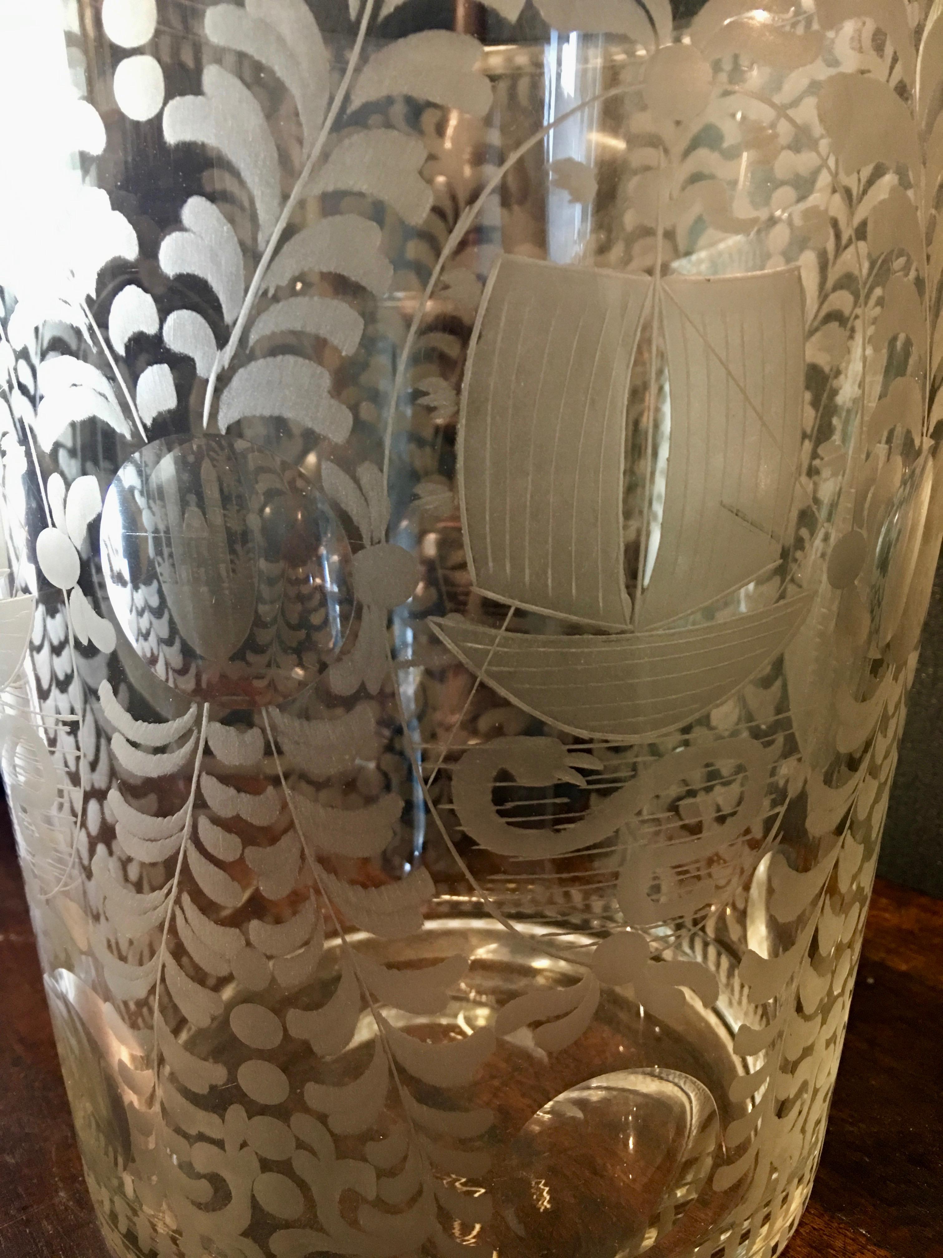 Dutch Large Etched Glass Vase, 19th Century For Sale 2