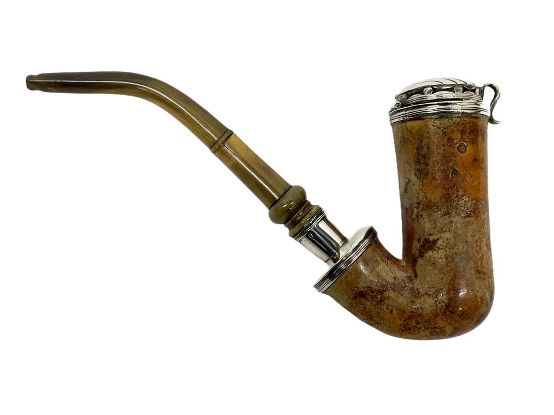 19th Century Dutch Meerschaum Pipe with Silver Mounts, 1840-1870 For Sale