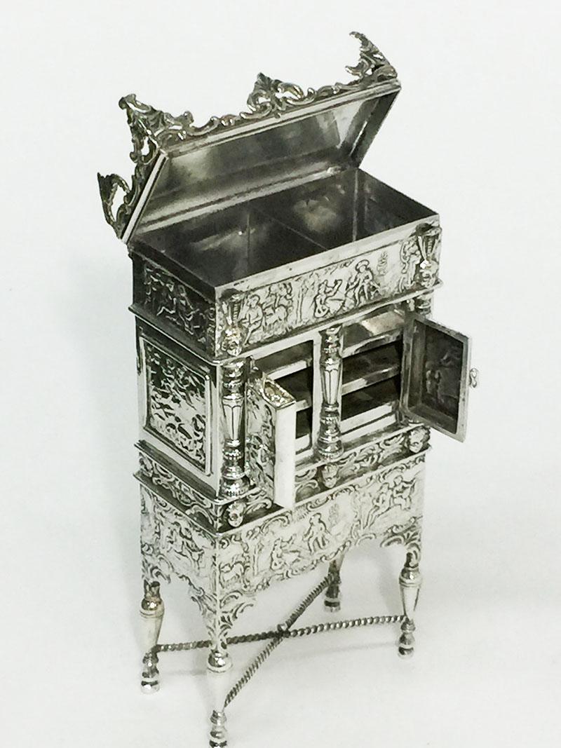 20th Century Dutch Silver Doll House Miniature Cross-Leg Cabinet, Herbert Hooijkaas, 1901 For Sale