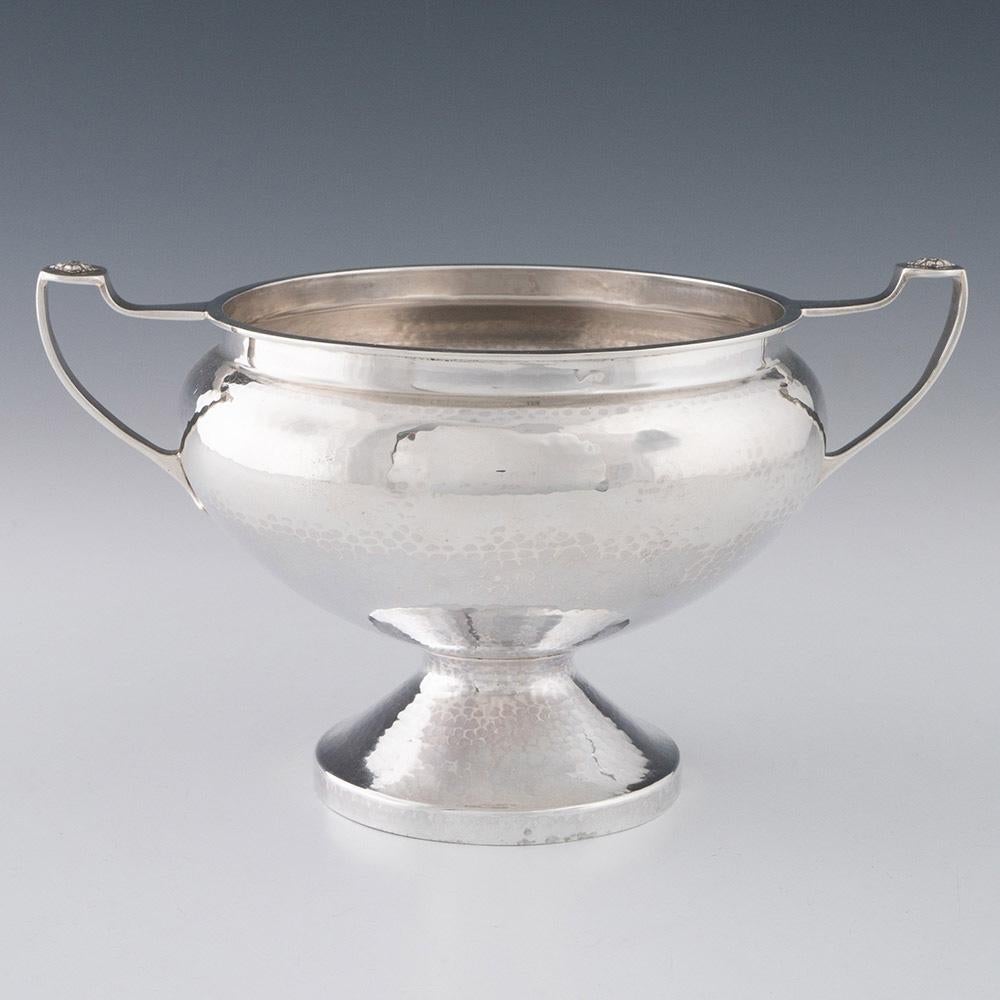 A E Jones Artes y Oficios Cuenco de plata Birmingham 1924 Artes y manualidades en venta
