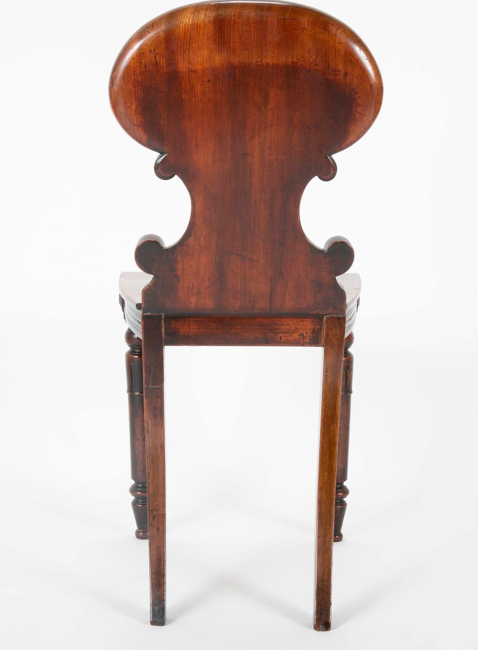 Early 19th Century Georgian Shell Back Hall Chair with Lion Carving 8
