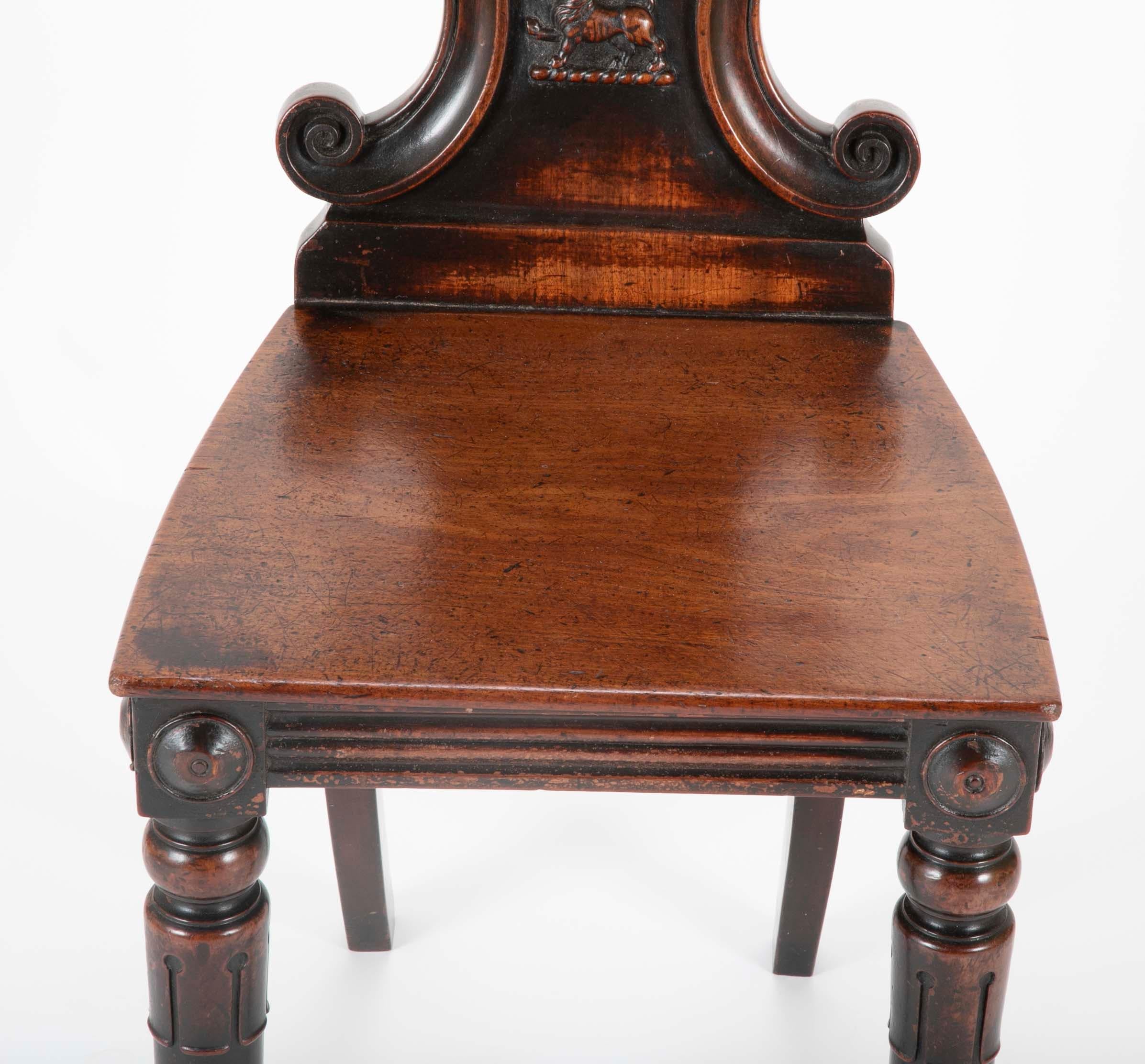 English Early 19th Century Georgian Shell Back Hall Chair with Lion Carving