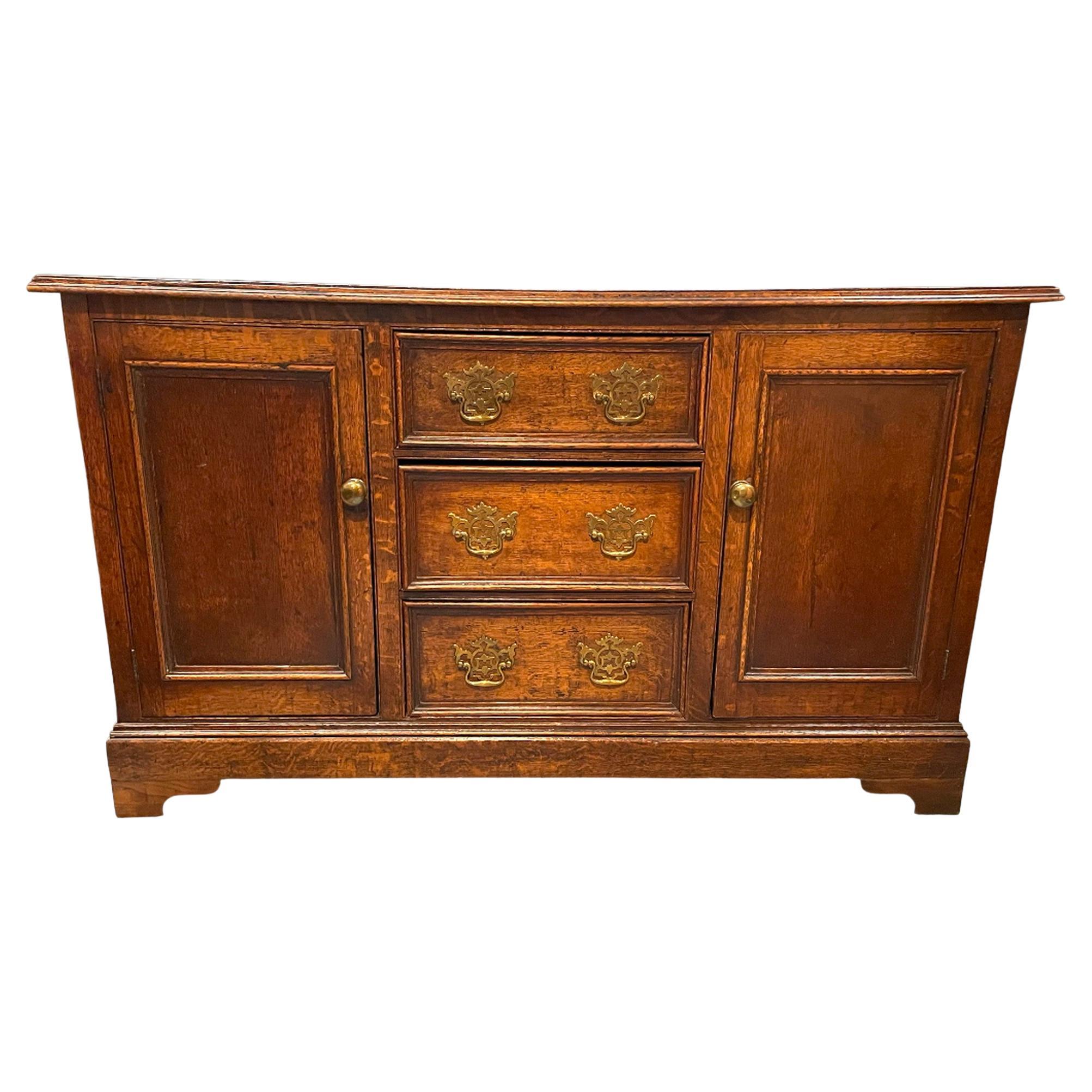 Early 19thc Medium Sized Oak Dresser