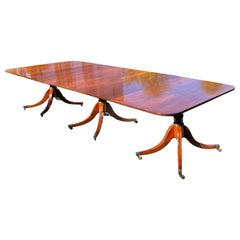 A Early ca 1820 Mahogany Three Pedestal Dining Table, George III