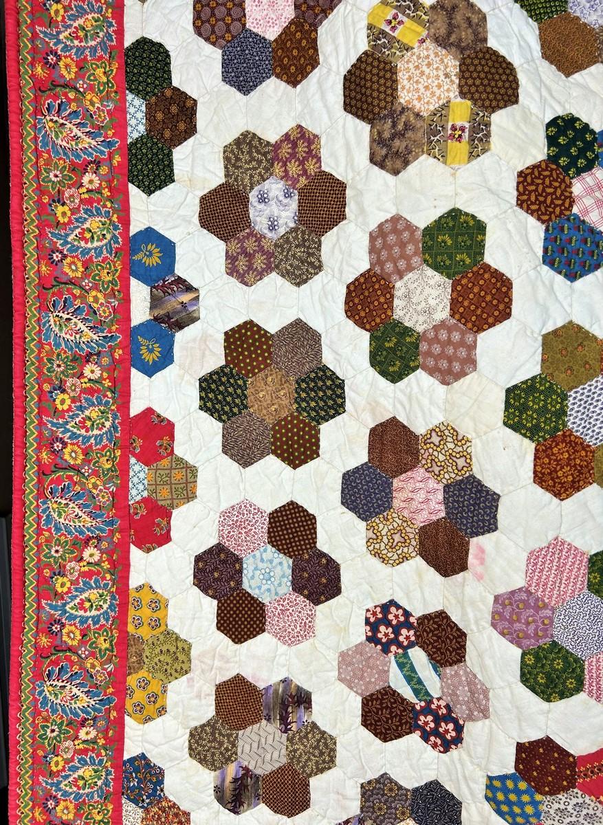 Una trapunta in cotone stampato Patchwork - Francia Provenza Circa 1840-1850 in vendita 4