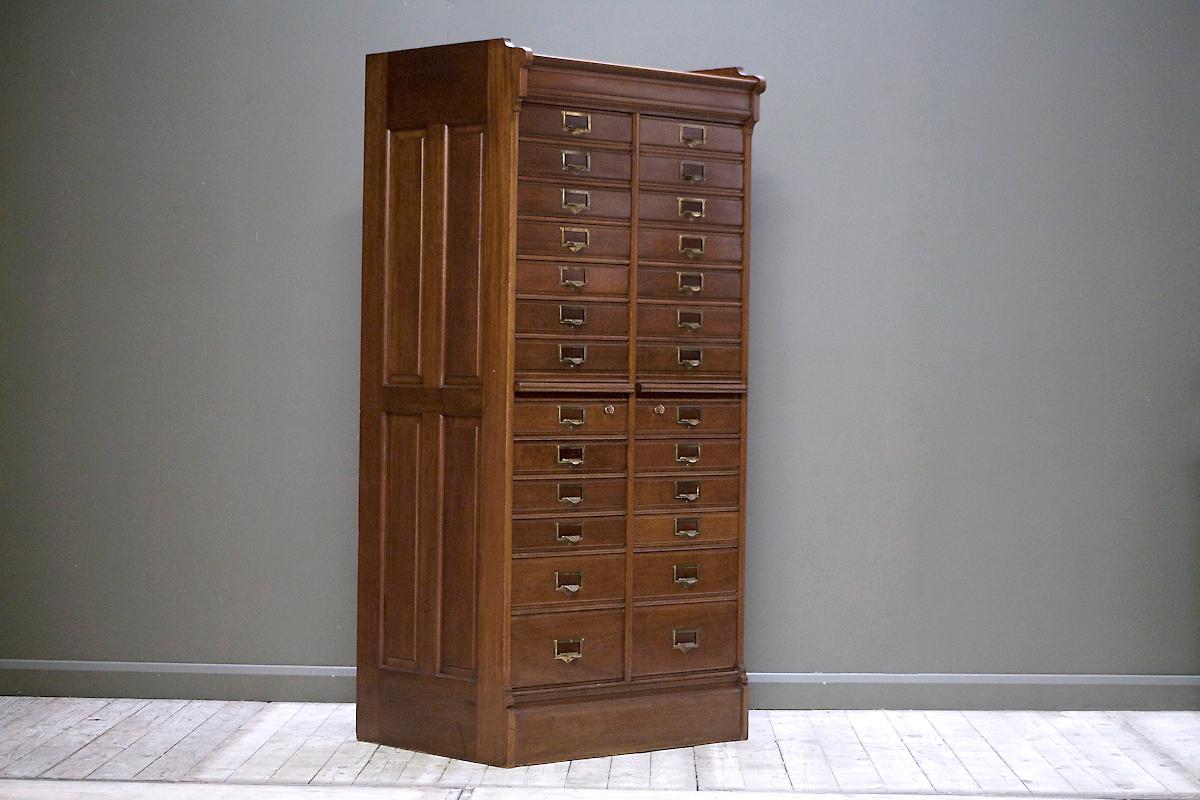 A early to mid century filing cabinet For Sale 5