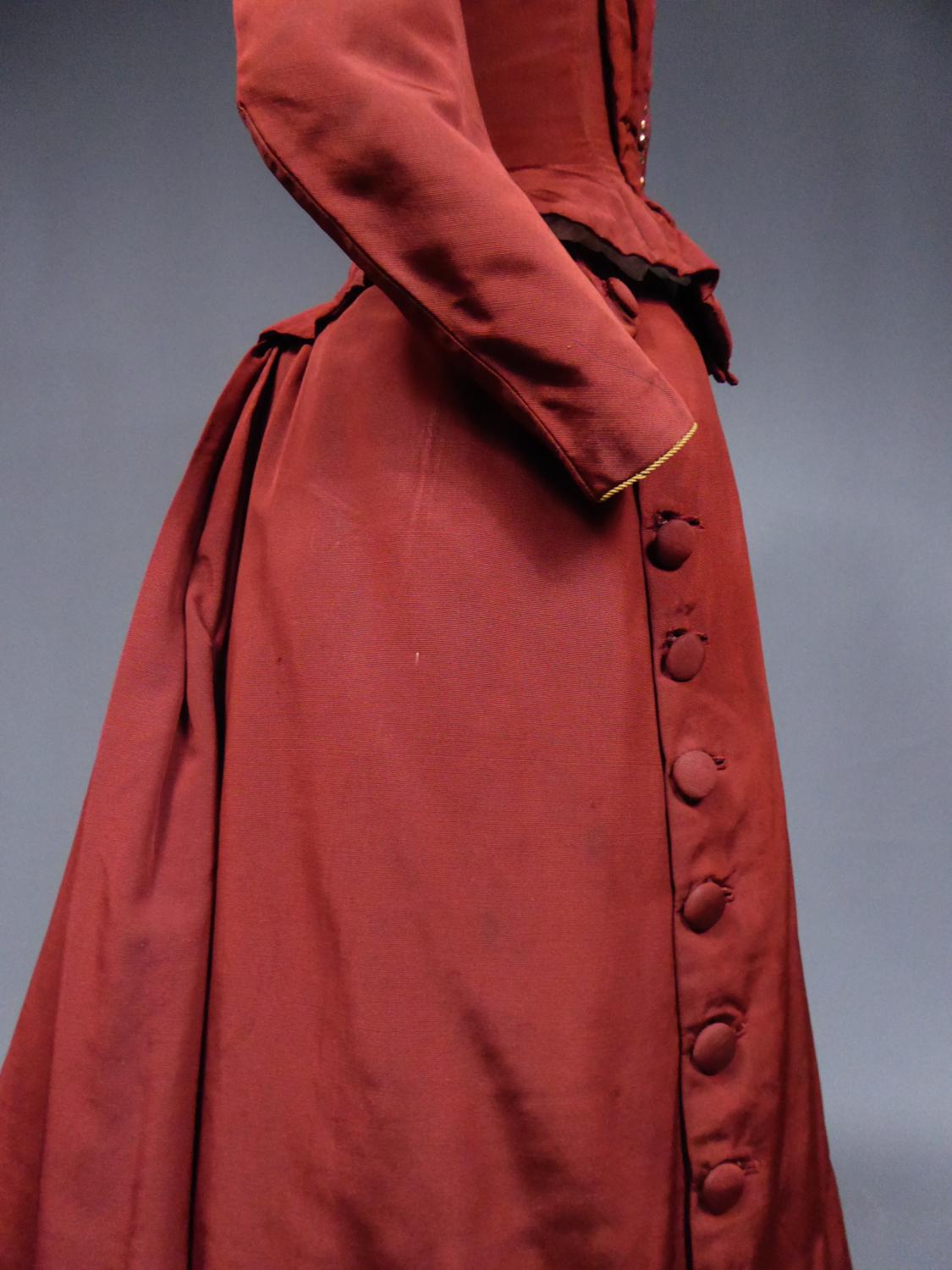 A Edwardian Faille Silk Amazon Bodice and Skirt Set  - England late 19th century 12
