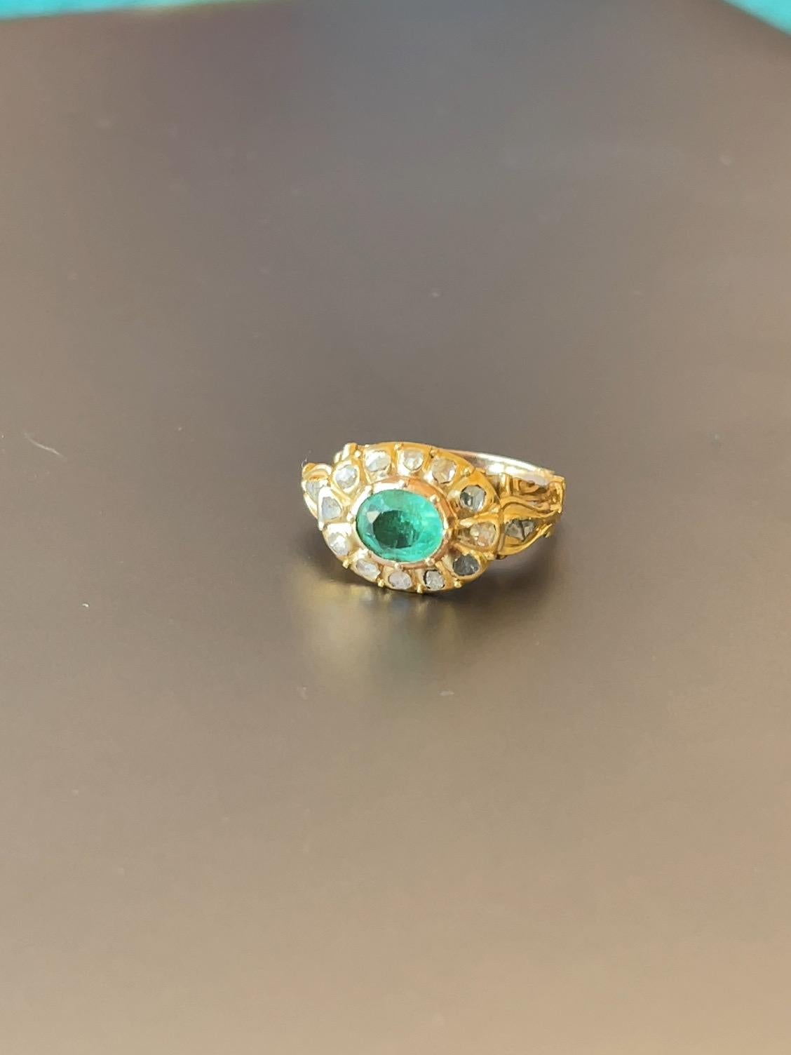 Georgian Victorian Colombian Emerald Diamonds Yellow Gold Cocktail Ring  For Sale