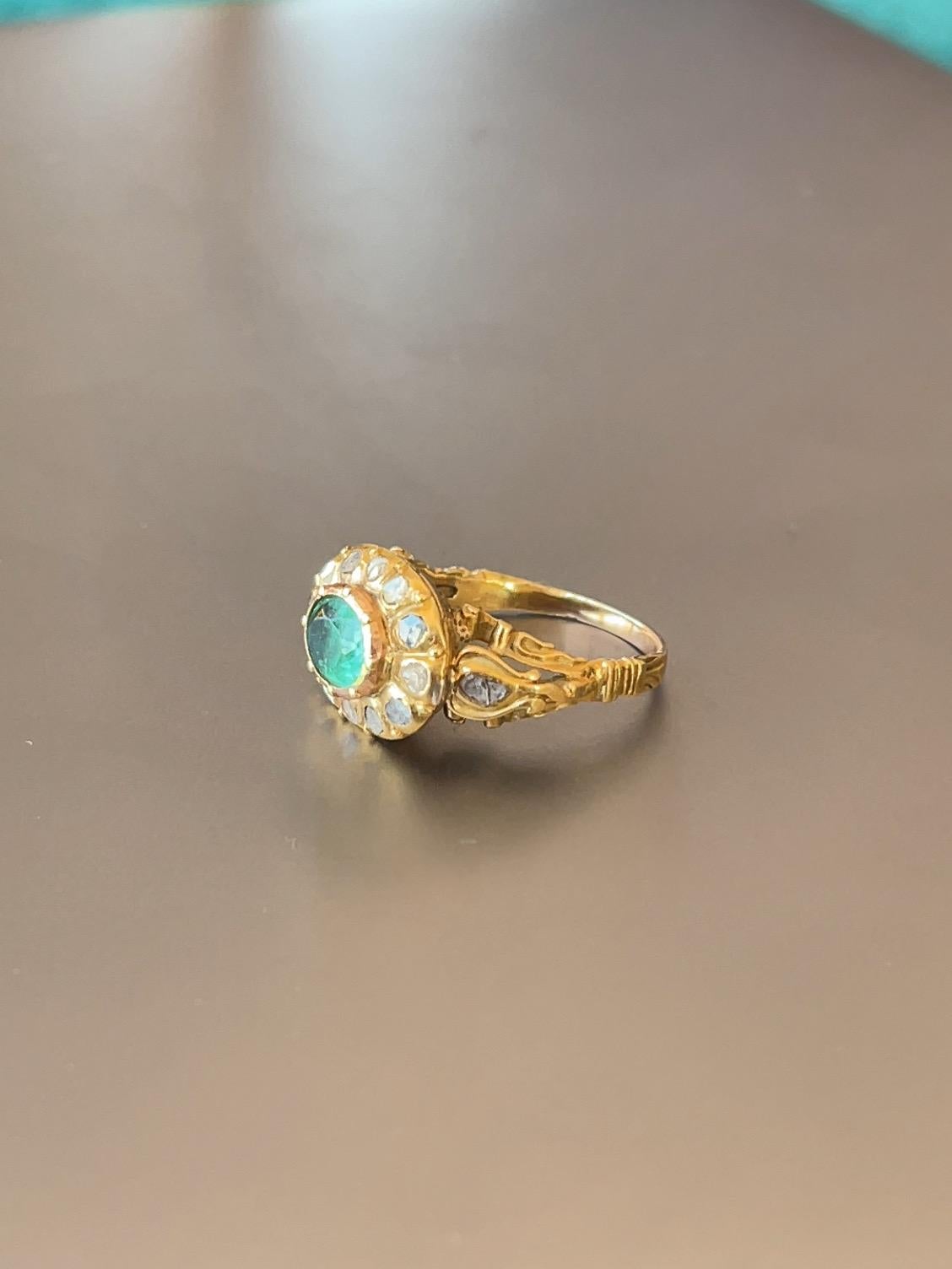Oval Cut Victorian Colombian Emerald Diamonds Yellow Gold Cocktail Ring  For Sale