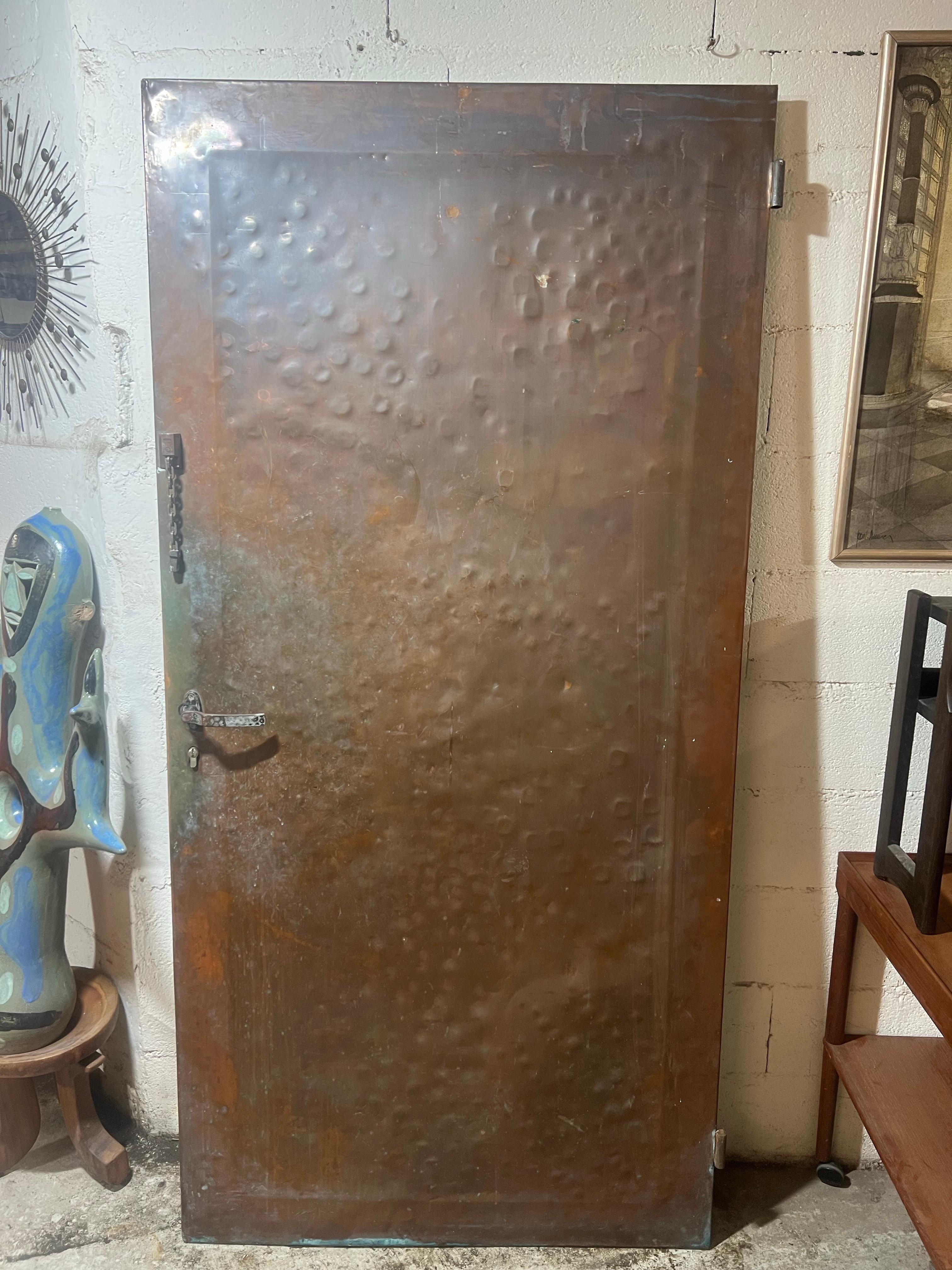 Une porte exceptionnelle en cuivre Bon état - En vente à Saint-Ouen, FR