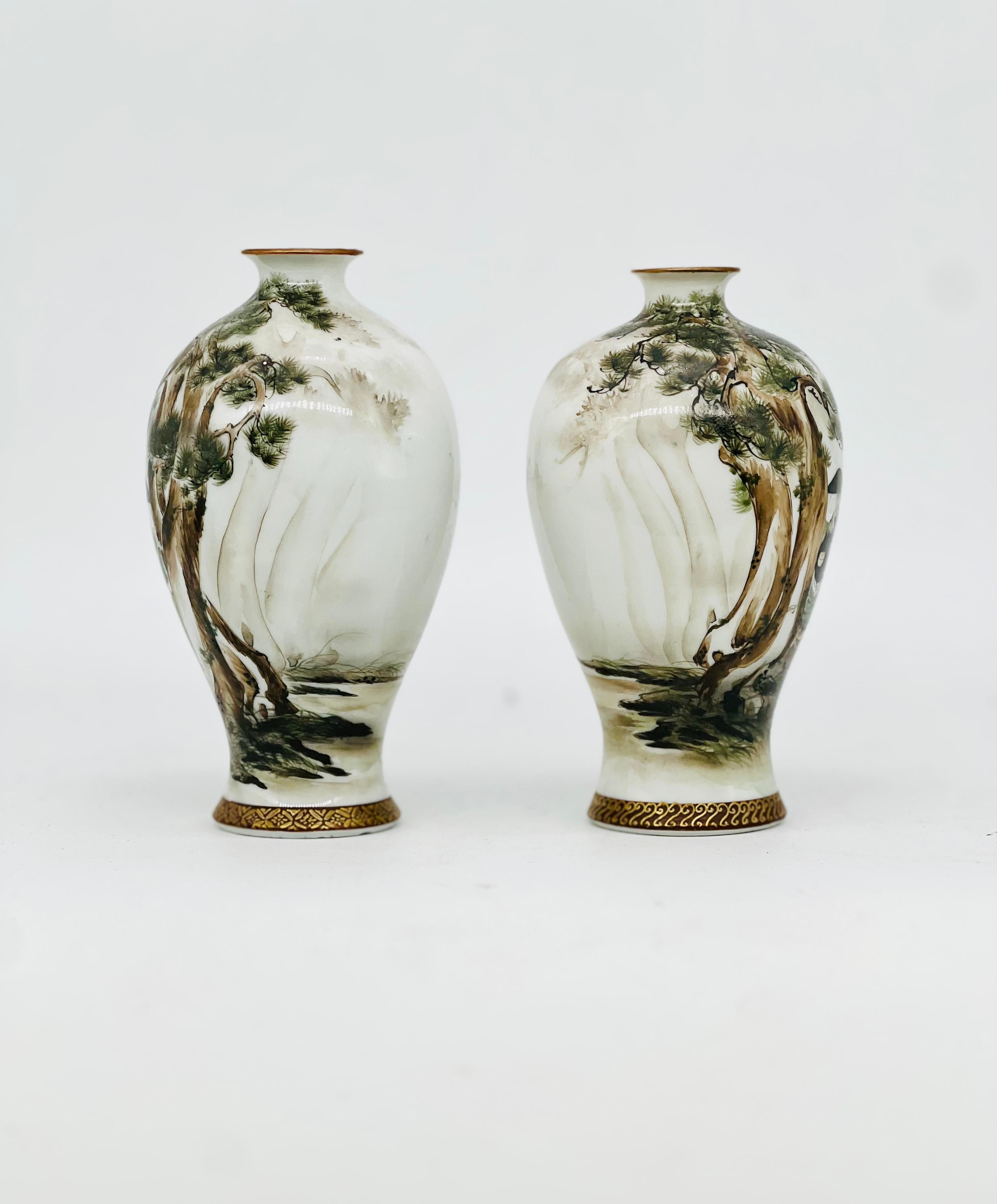 A exceptional pair of Japanese Arita Porcelain Vases. Meiji Era.Kutani, Satsuma  For Sale 3