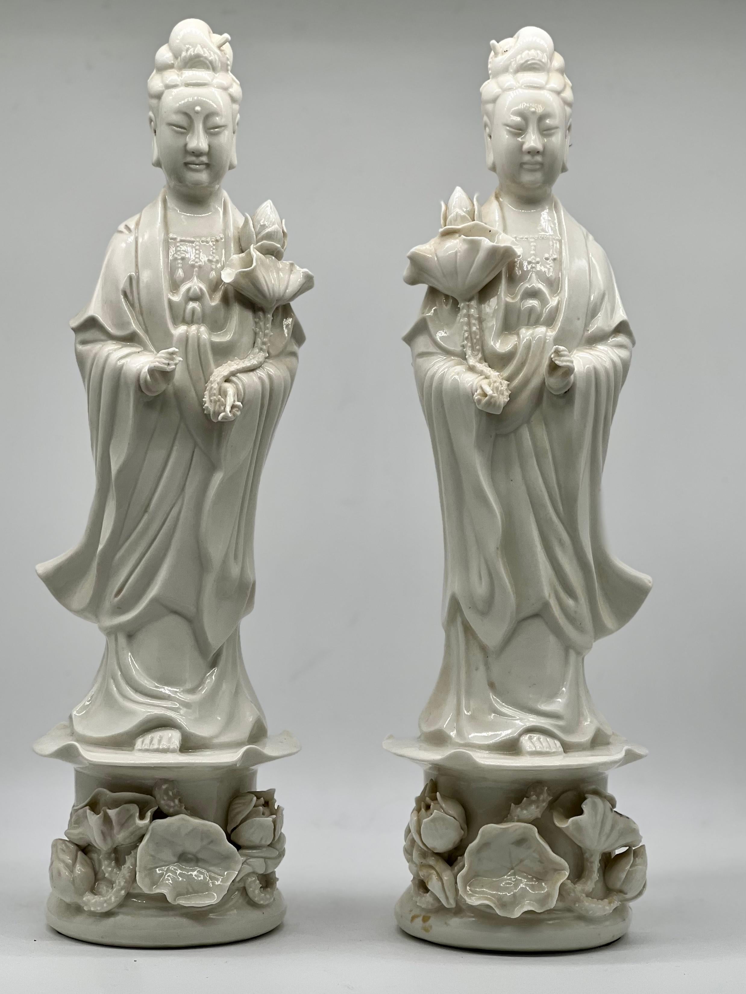 Exquisite and Large Pair of Blanc De Chine Statues of Guanyin, Republic Period For Sale 6