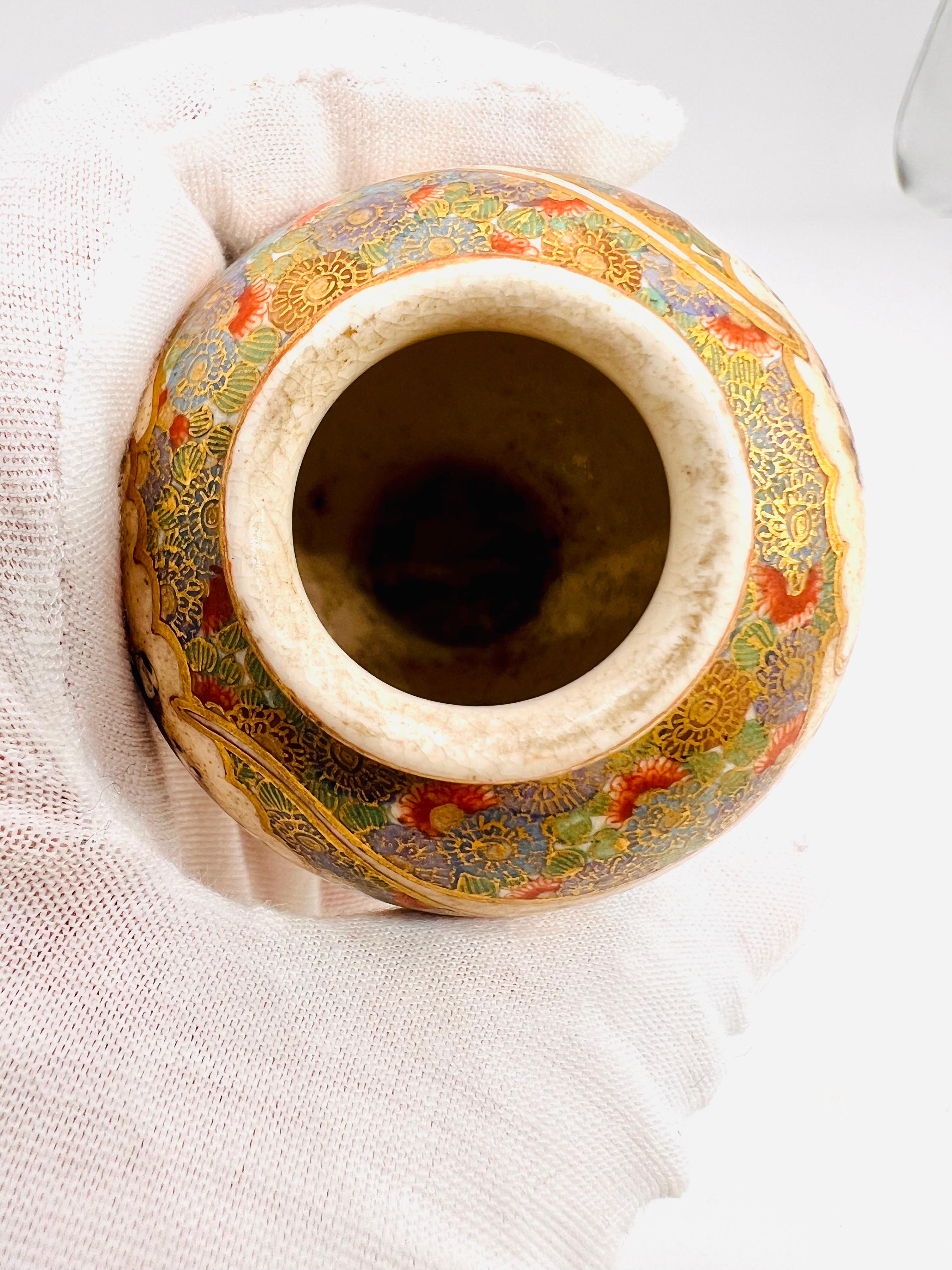 A Exquisite example of A Satsuma miniature vase by Kinkozan. Meiji Period 8