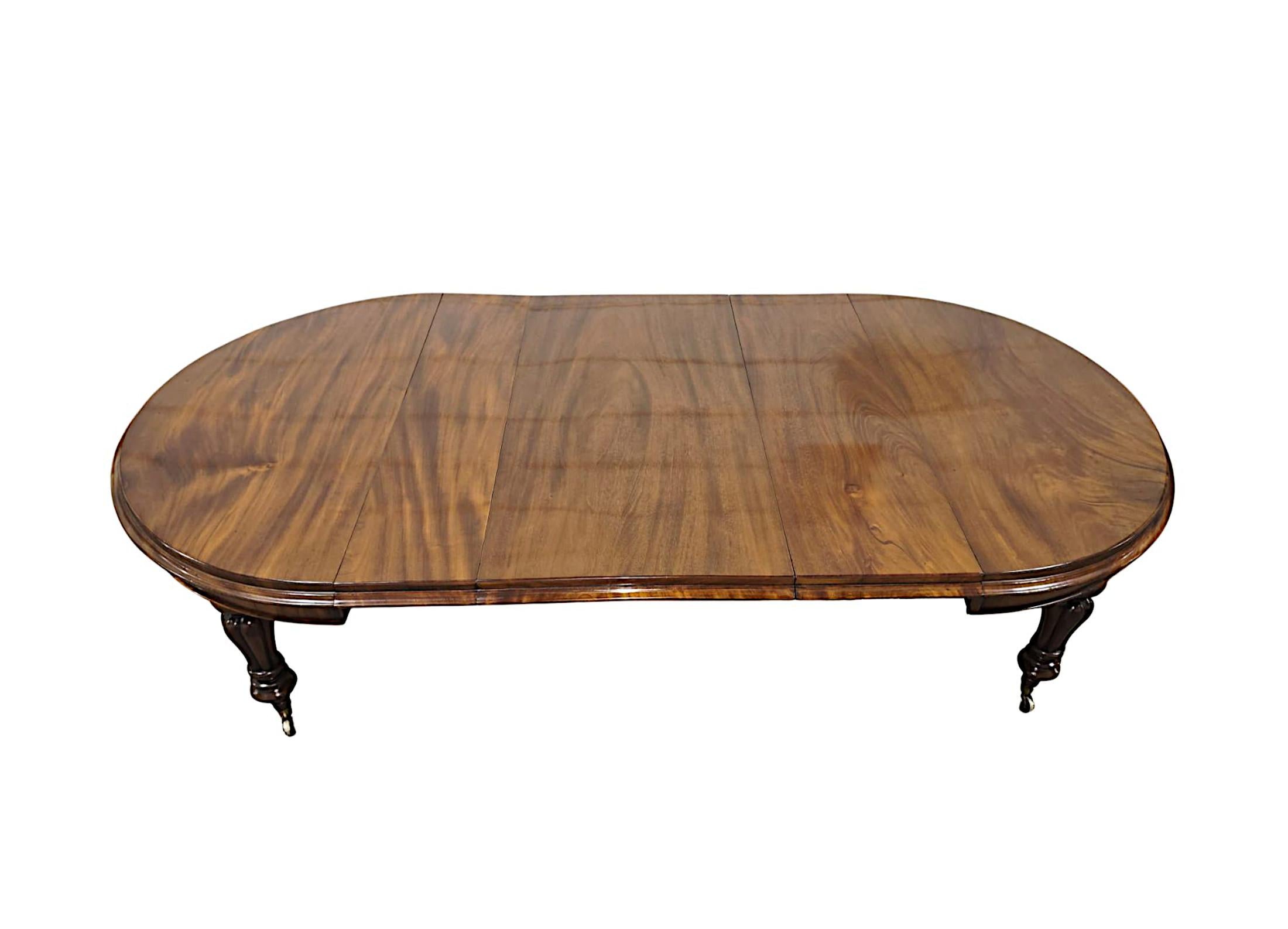Fabuleuse table de salle à manger du 19e siècle avec trois abattants supplémentaires Bon état - En vente à Dublin, IE