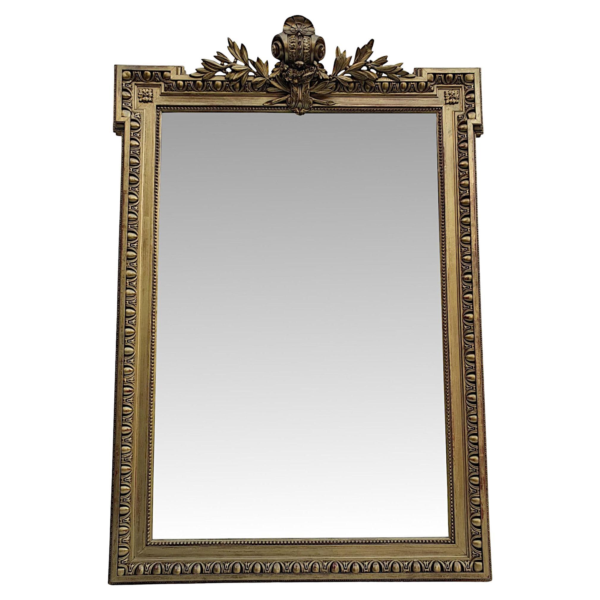 Fabuleux miroir de hall ou de trumeau en bois doré du 19e siècle