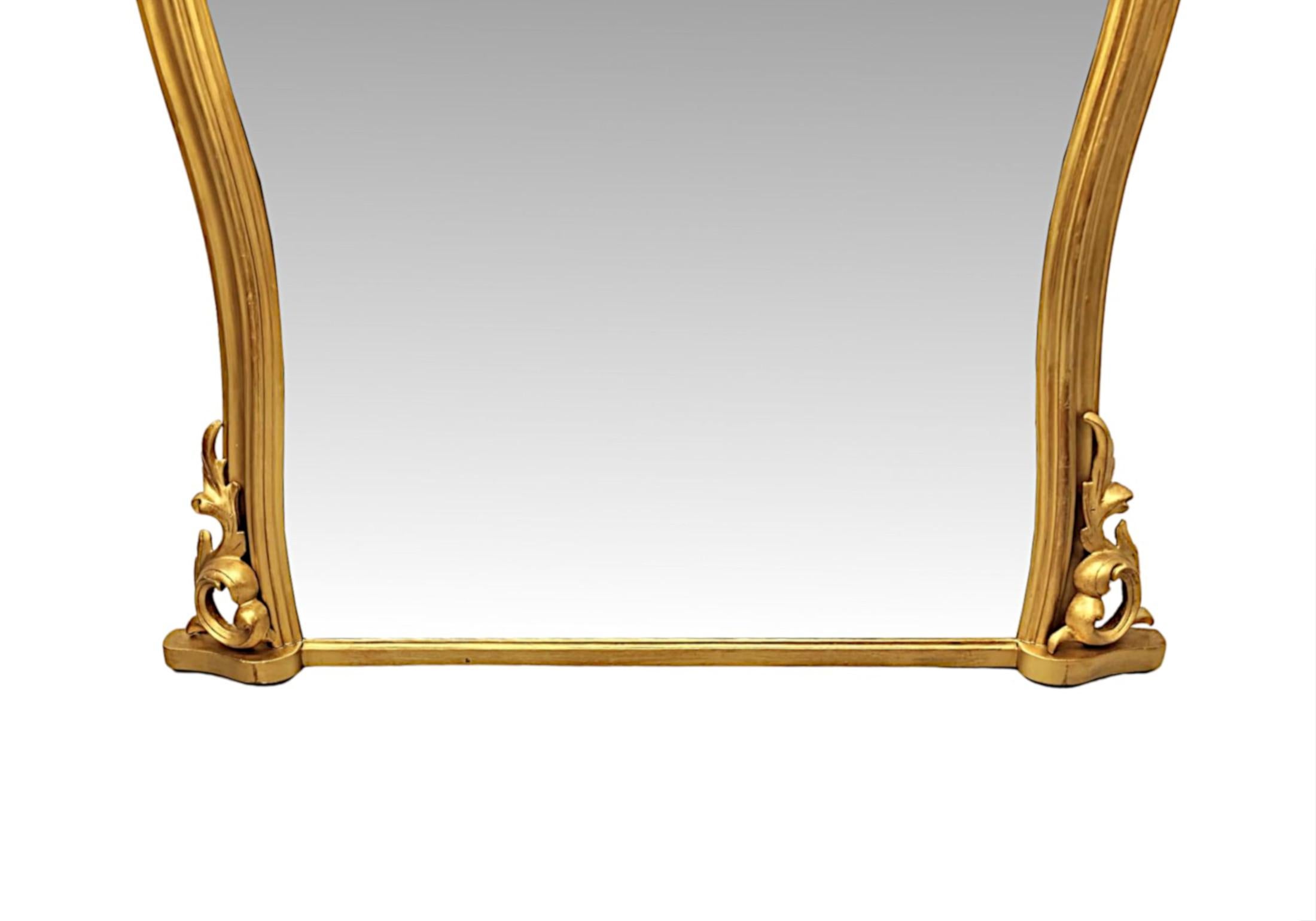 Un favoloso specchio a bracci del XIX secolo in legno dorato con arco a vita In condizioni buone in vendita a Dublin, IE