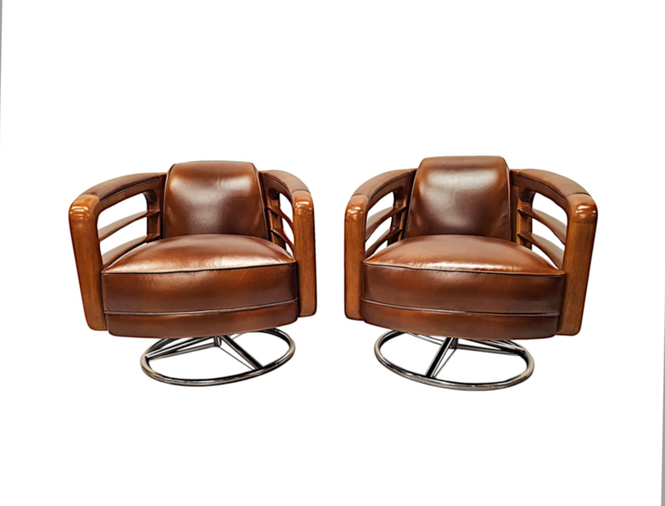 A fabulous hand made revolving leather and walnut framed club chair of excellent quality, finely carved with gorgeously rich patination and grain.  Beautifully upholstered in elegant brown leather set within a very fine panelled and pierced