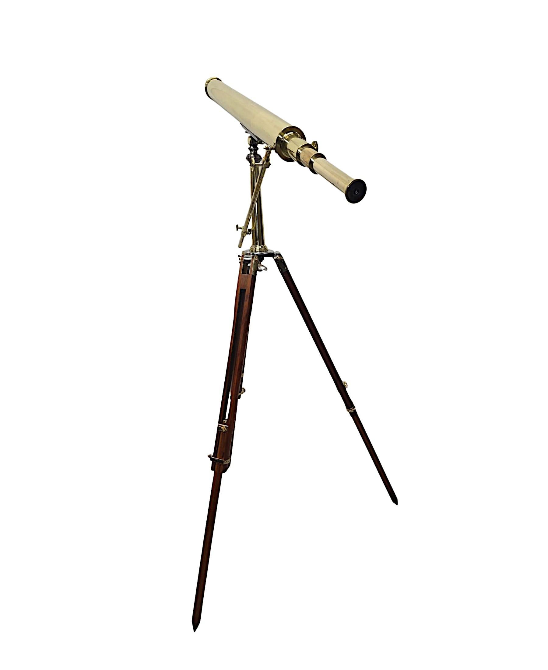 Anglais A Fabulous Early 20th Century Brass Telescope by Clarkson, London en vente