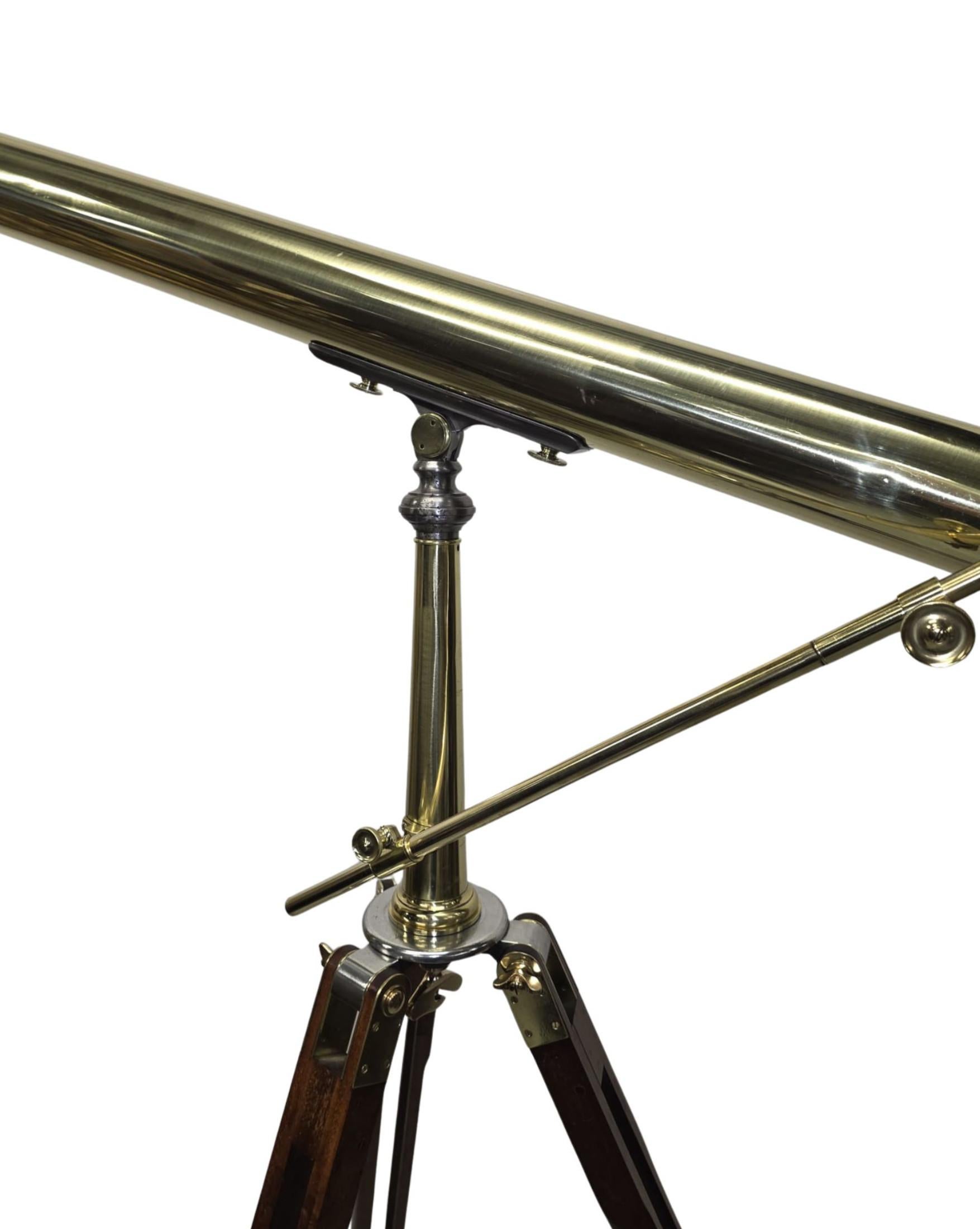 A Fabulous Early 20th Century Brass Telescope by Clarkson, London Bon état - En vente à Dublin, IE