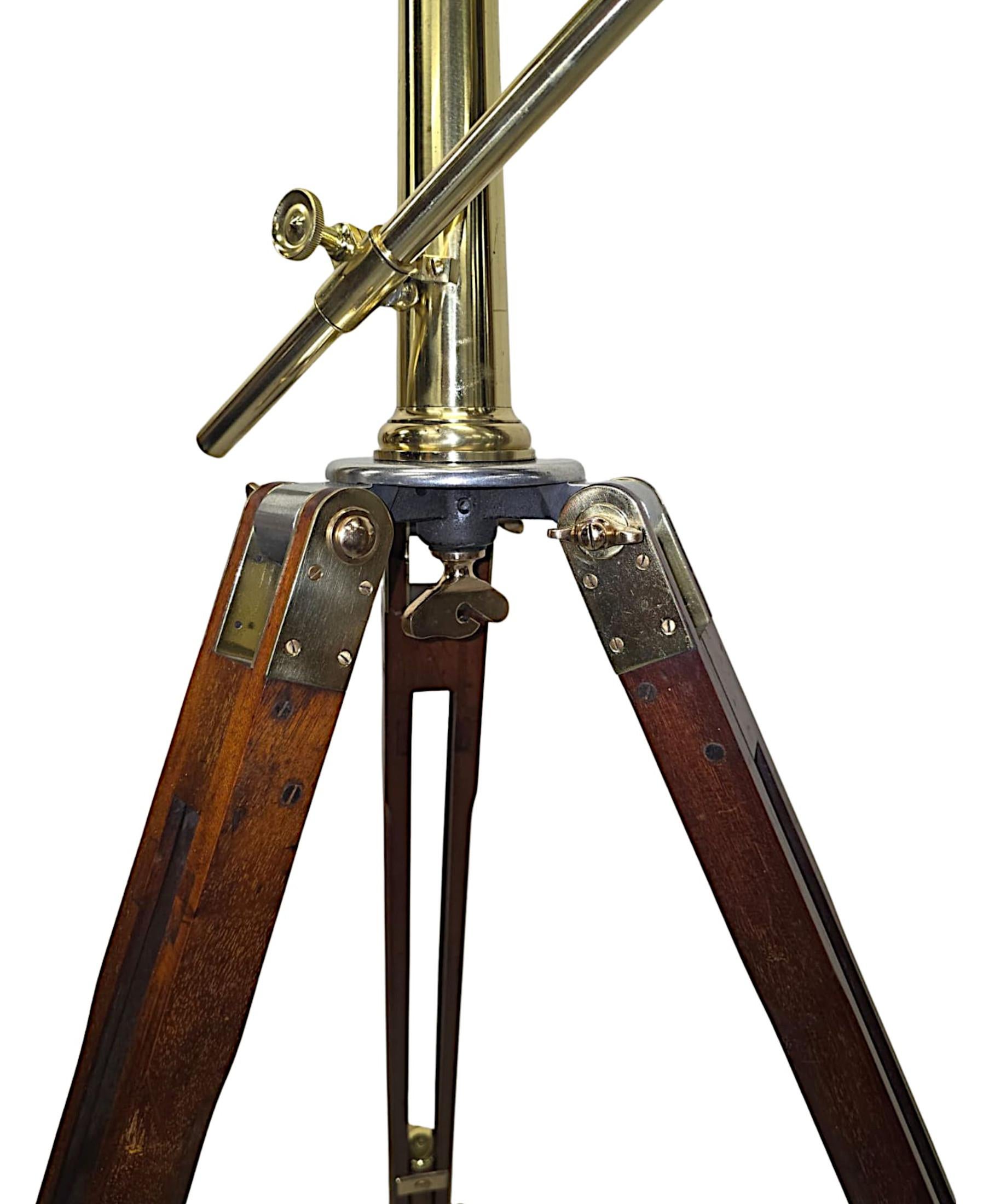 A Fabulous Early 20th Century Brass Telescope by Clarkson, London en vente 1