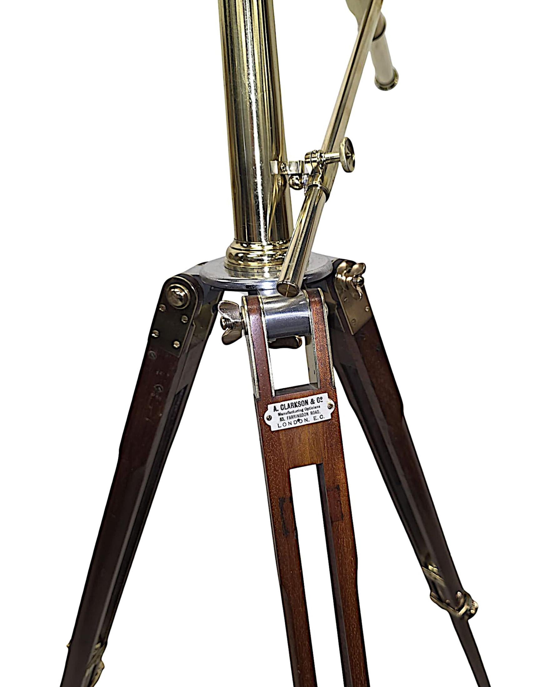 A Fabulous Early 20th Century Brass Telescope by Clarkson, London en vente 2