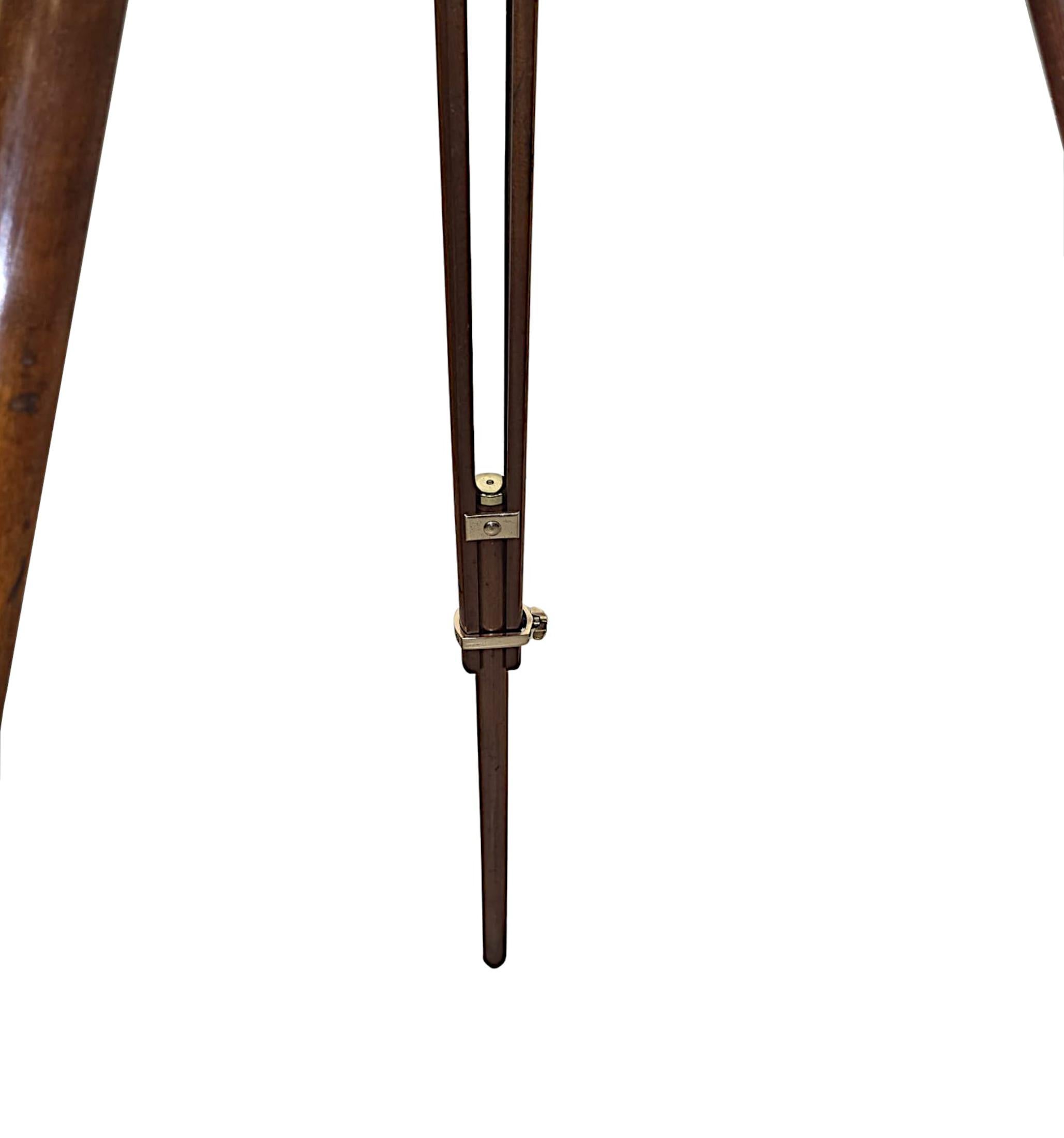 A Fabulous Early 20th Century Brass Telescope by Clarkson, London en vente 3