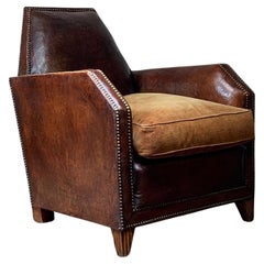 Fabuleux fauteuil club en cuir français Model NoCA, circa 1920